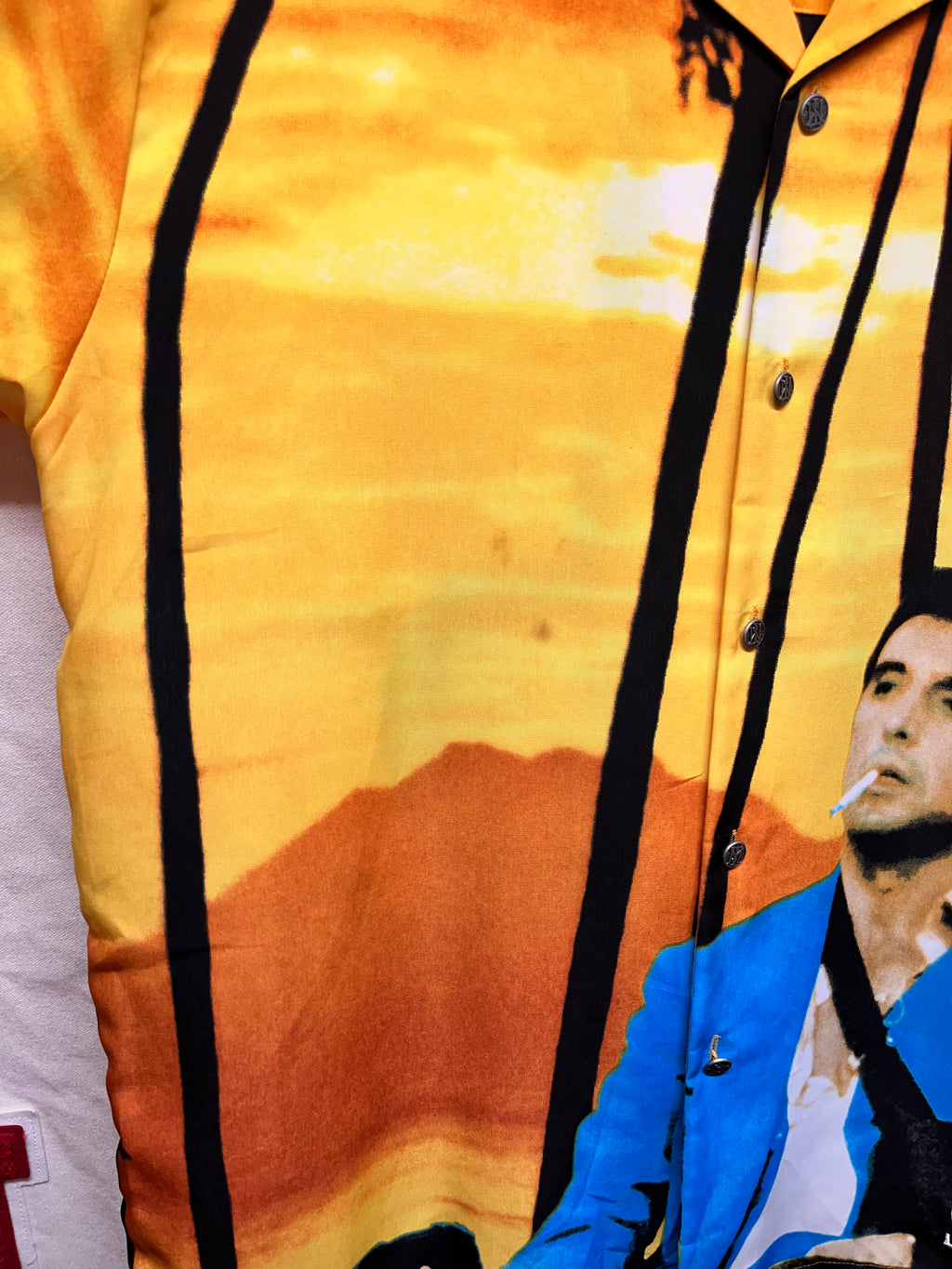 Vintage Scarface Movie Tony Montana Dragonfly Button Up Hawaiian Shirt: Large