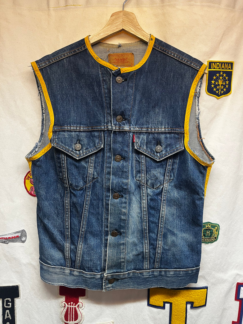 Vintage Levi's Big E 70's Denim Biker Vest 70505-0217: 38 Small