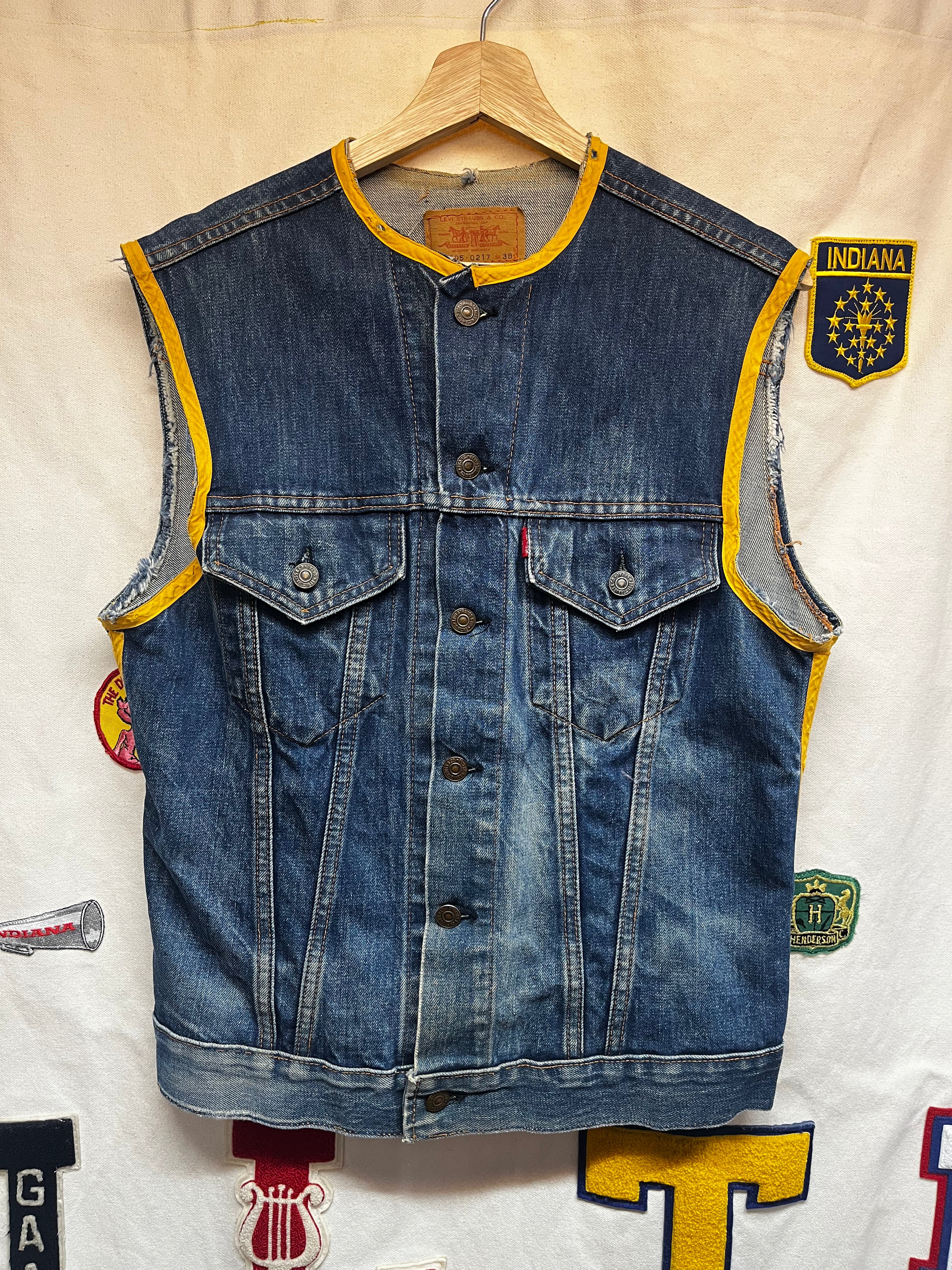 Vintage Levi's Big E 70's Denim Biker Vest 70505-0217: 38 Small