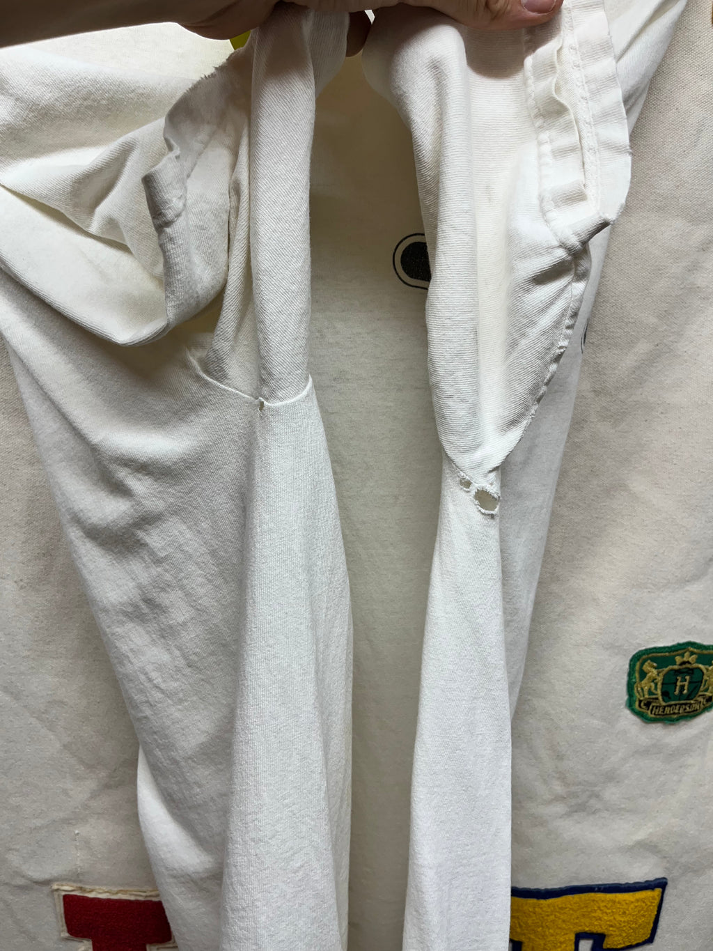 Vintage Qualcomm 90's Tech Cell Phone Cellular Distressed T-Shirt: XL