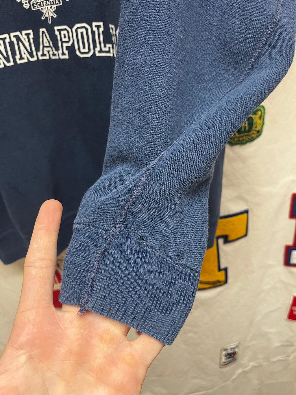 True Vintage 1960's US Naval Academy Annapolis Blue Sweatshirt: Medium