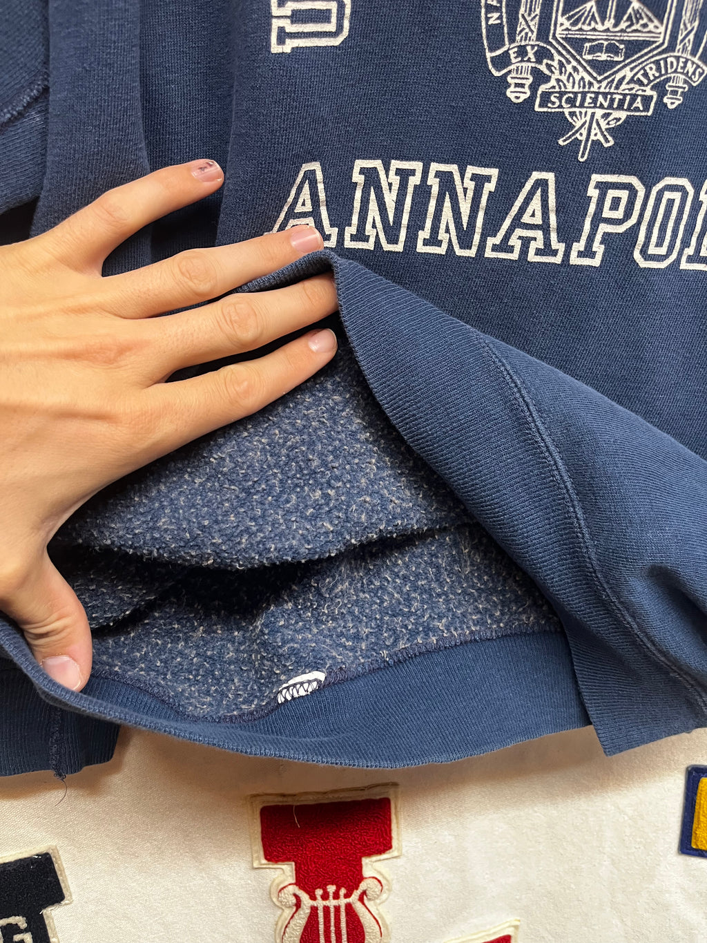 True Vintage 1960's US Naval Academy Annapolis Blue Sweatshirt: Medium