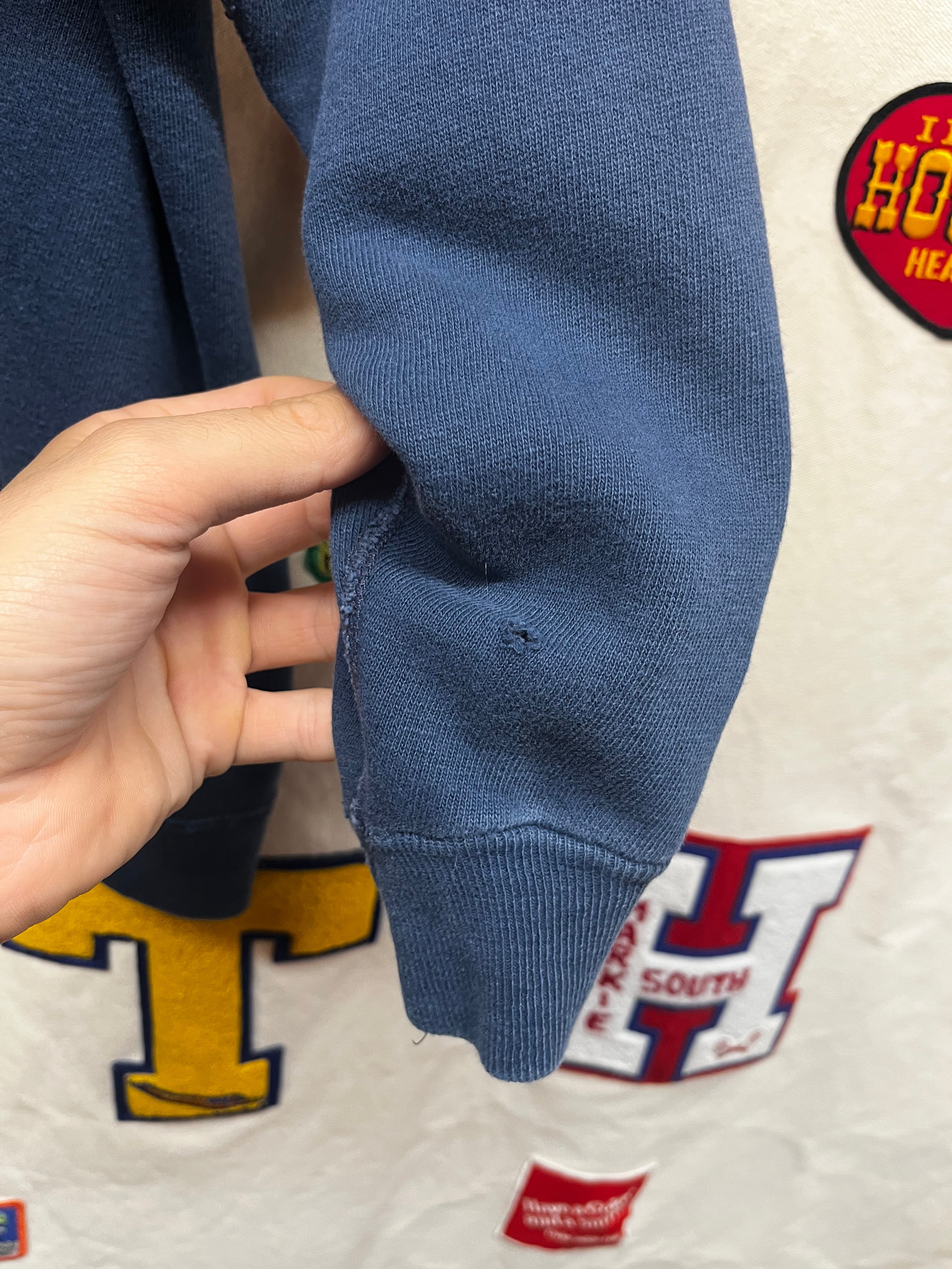 True Vintage 1960's US Naval Academy Annapolis Blue Sweatshirt: Medium