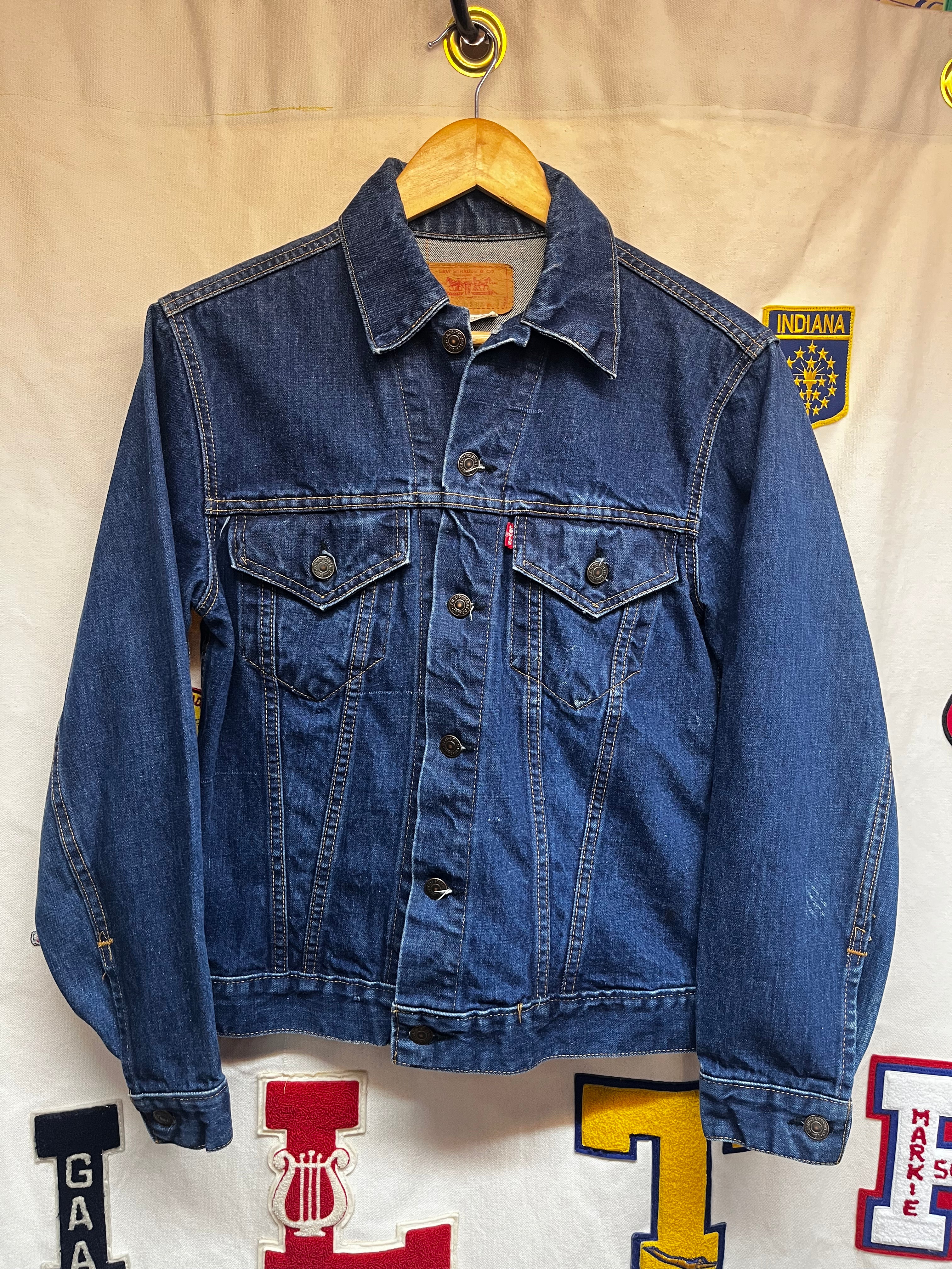 Vintage 70's Levi's Denim Trucker Jacket Embroidered 70505-0217: Small
