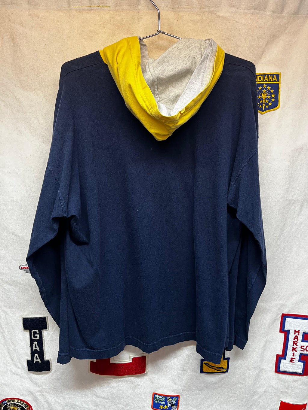 VIntage Notre Dame Fightin' Irish Salem Longsleeve Hooded T-Shirt: Large
