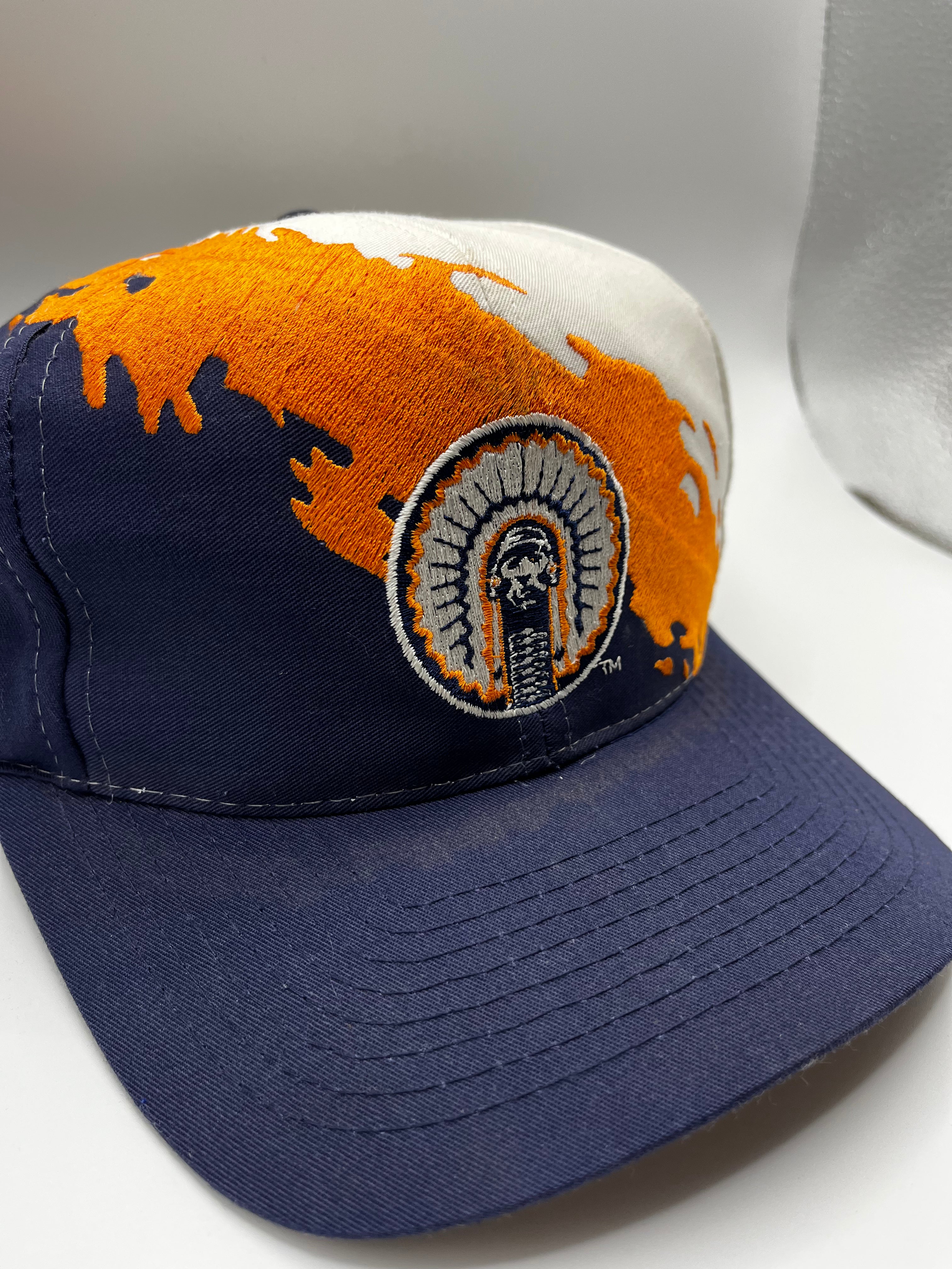 Vintage University of Illinois Illini Chief NCAA Splash Logo 7 Snapback Hat