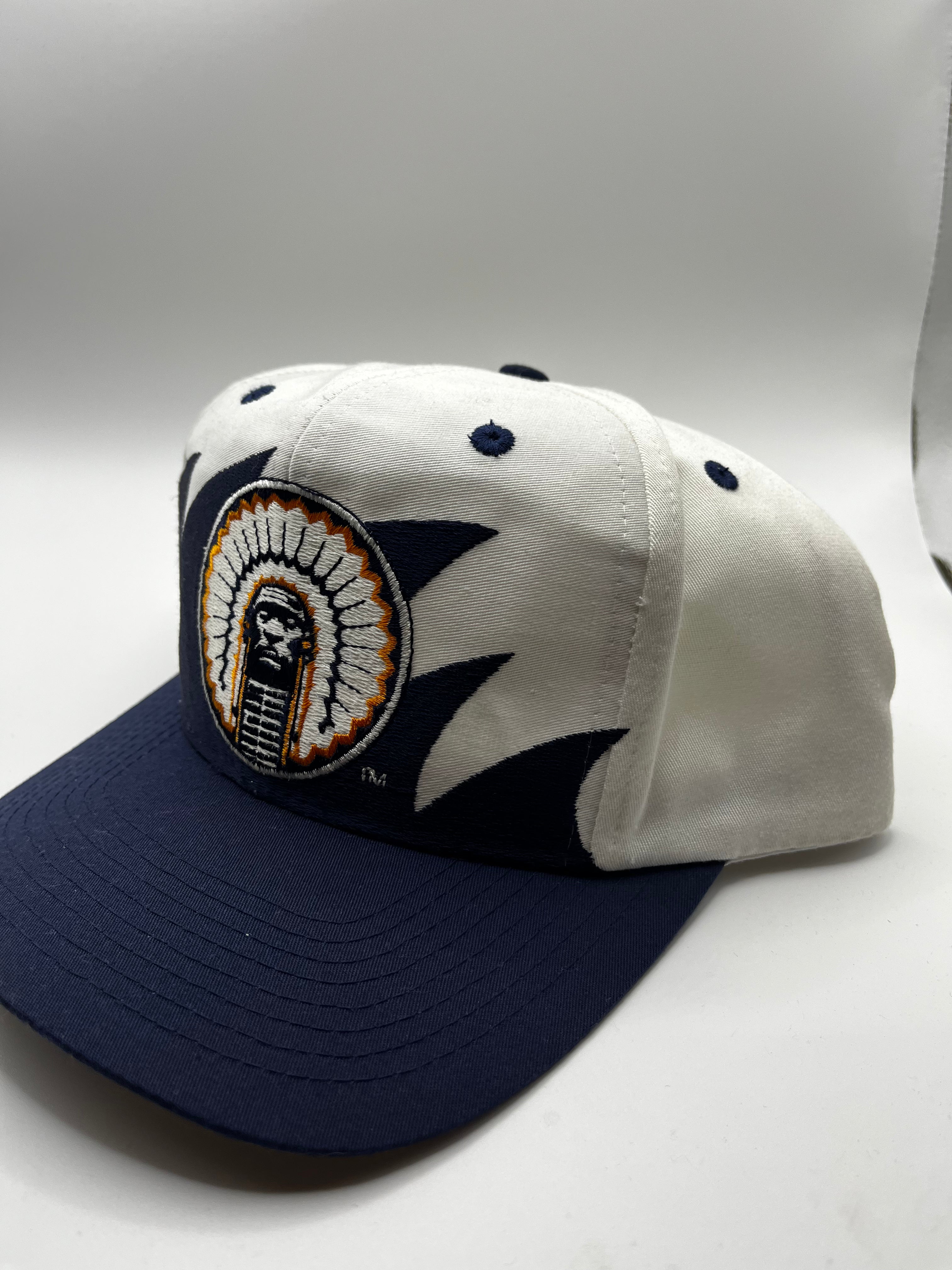 Vintage University of Illinois Illini Chief NCAA Sharktooth Logo 7 Snapback Hat