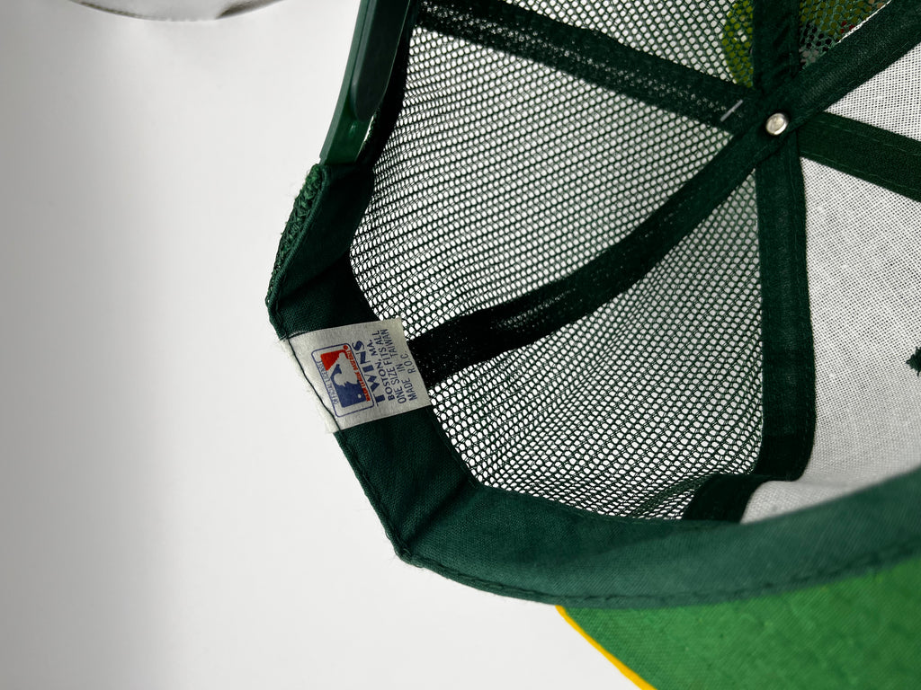 Vintage Oakland Athletics Mesh Trucker Snapback Hat Green Yellow A's MLB Twins Cap