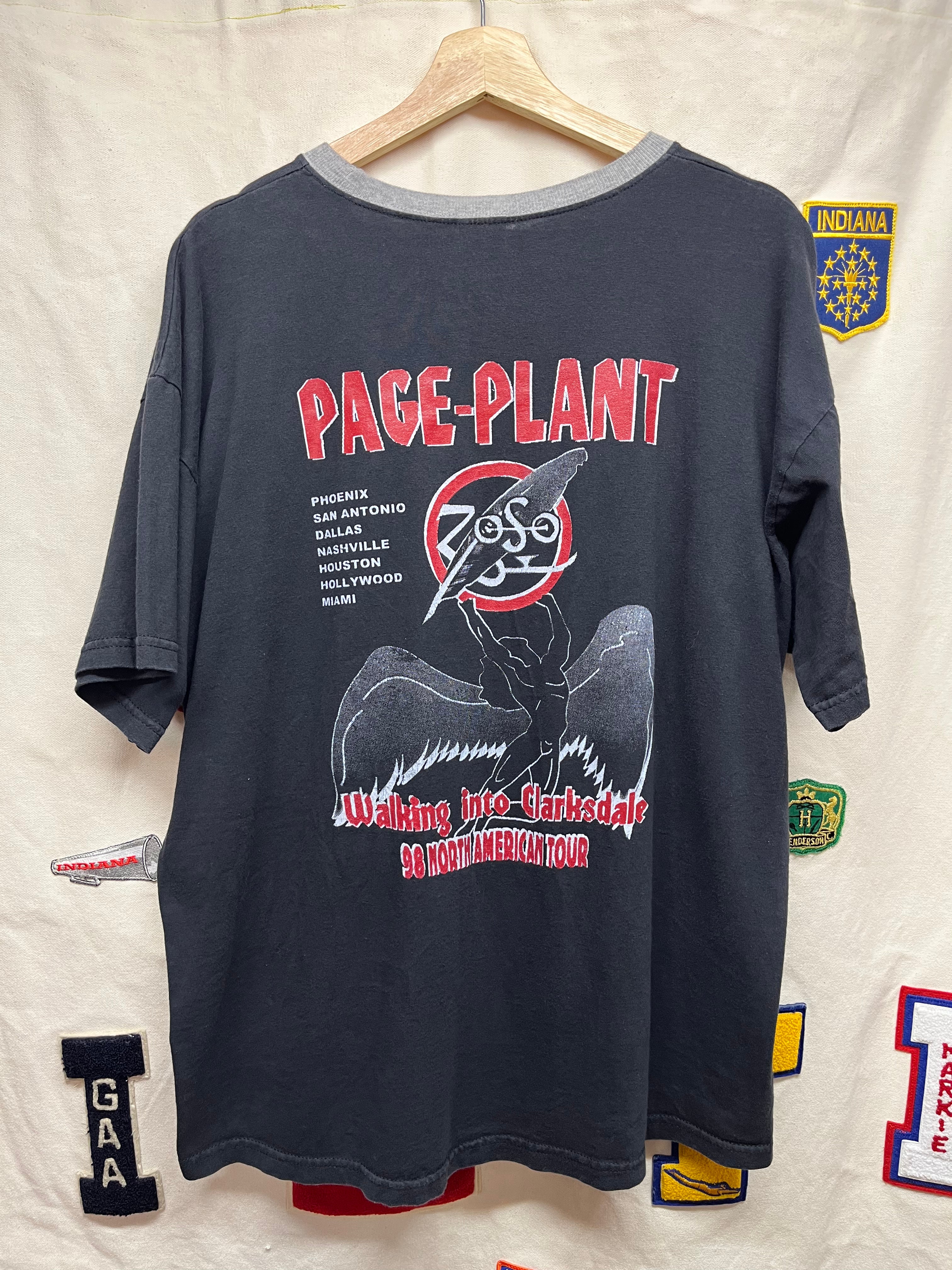 Vintage Jimmy Page Robert Plant Walking into Clarksdale Led Zepplin Tour Ringer T-Shirt: XL