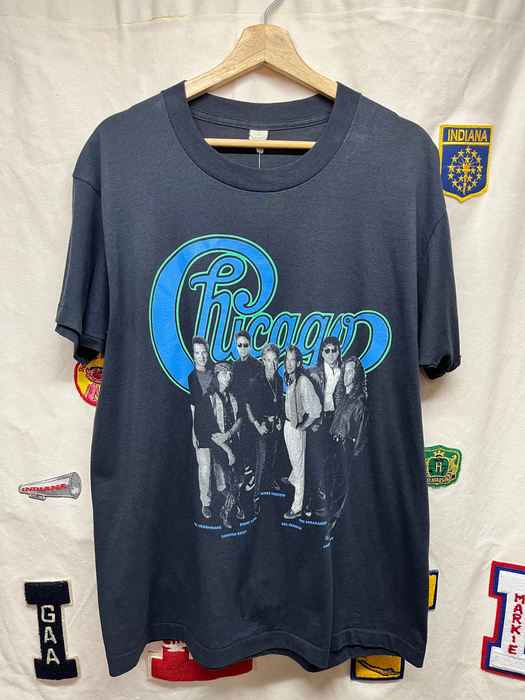 Vintage Chicago Band Hearts in Trouble Concert Tour Black T-Shirt: XL
