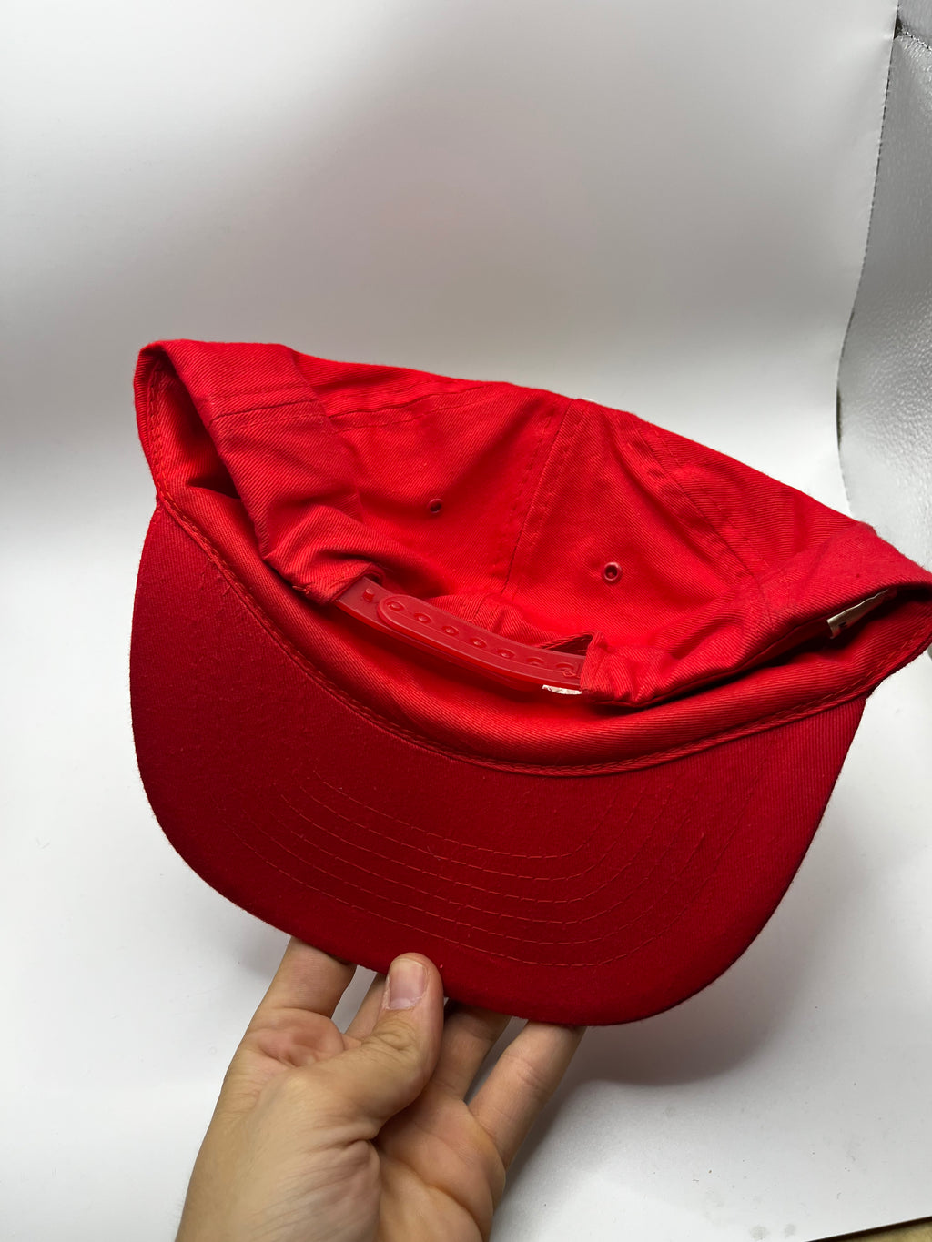 Vintage Marlboro F1 Racing Team 1992 Red Cigarette Advertising Snapback Hat