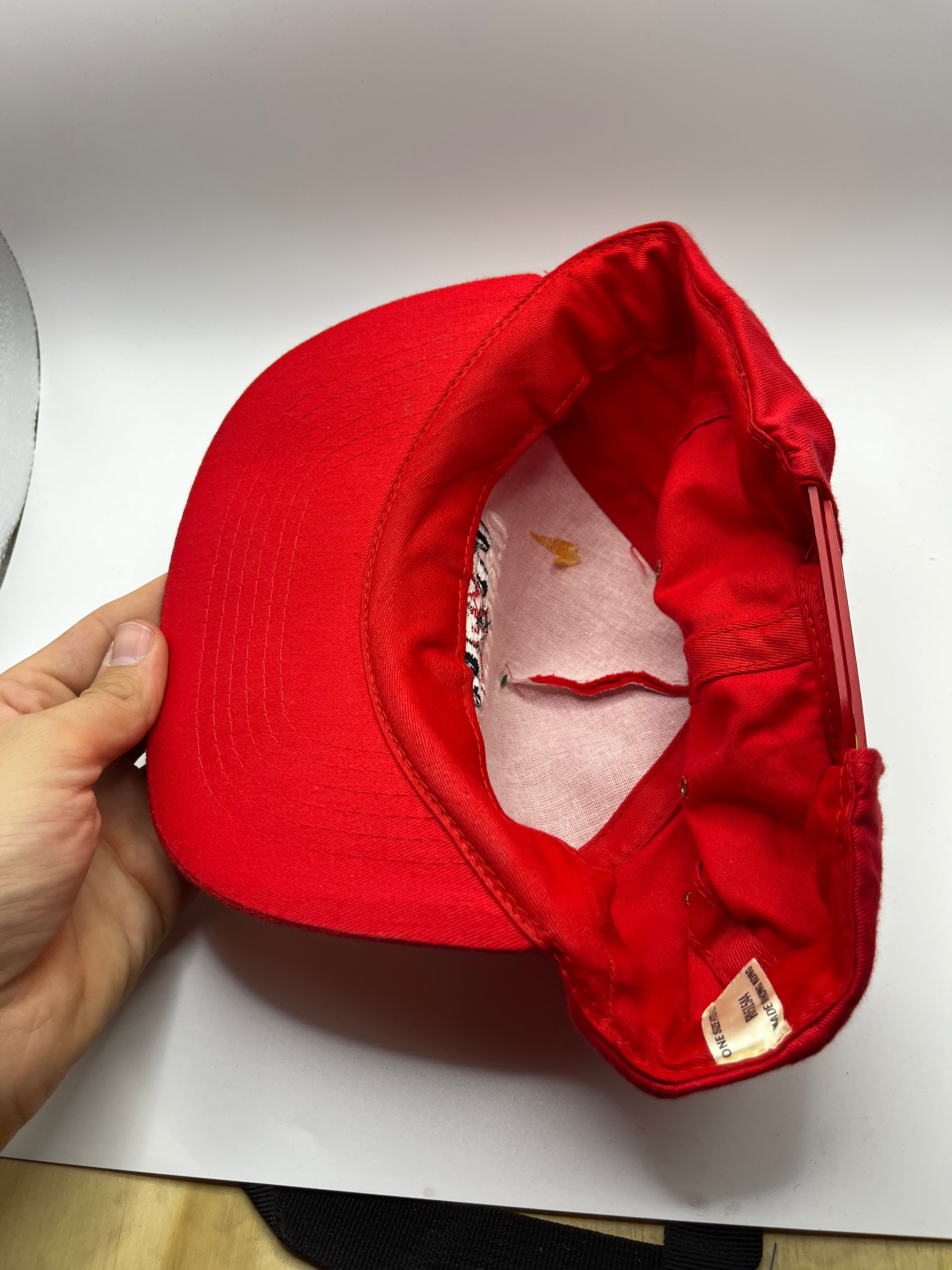 Vintage Marlboro F1 Racing Team 1992 Red Cigarette Advertising Snapback Hat