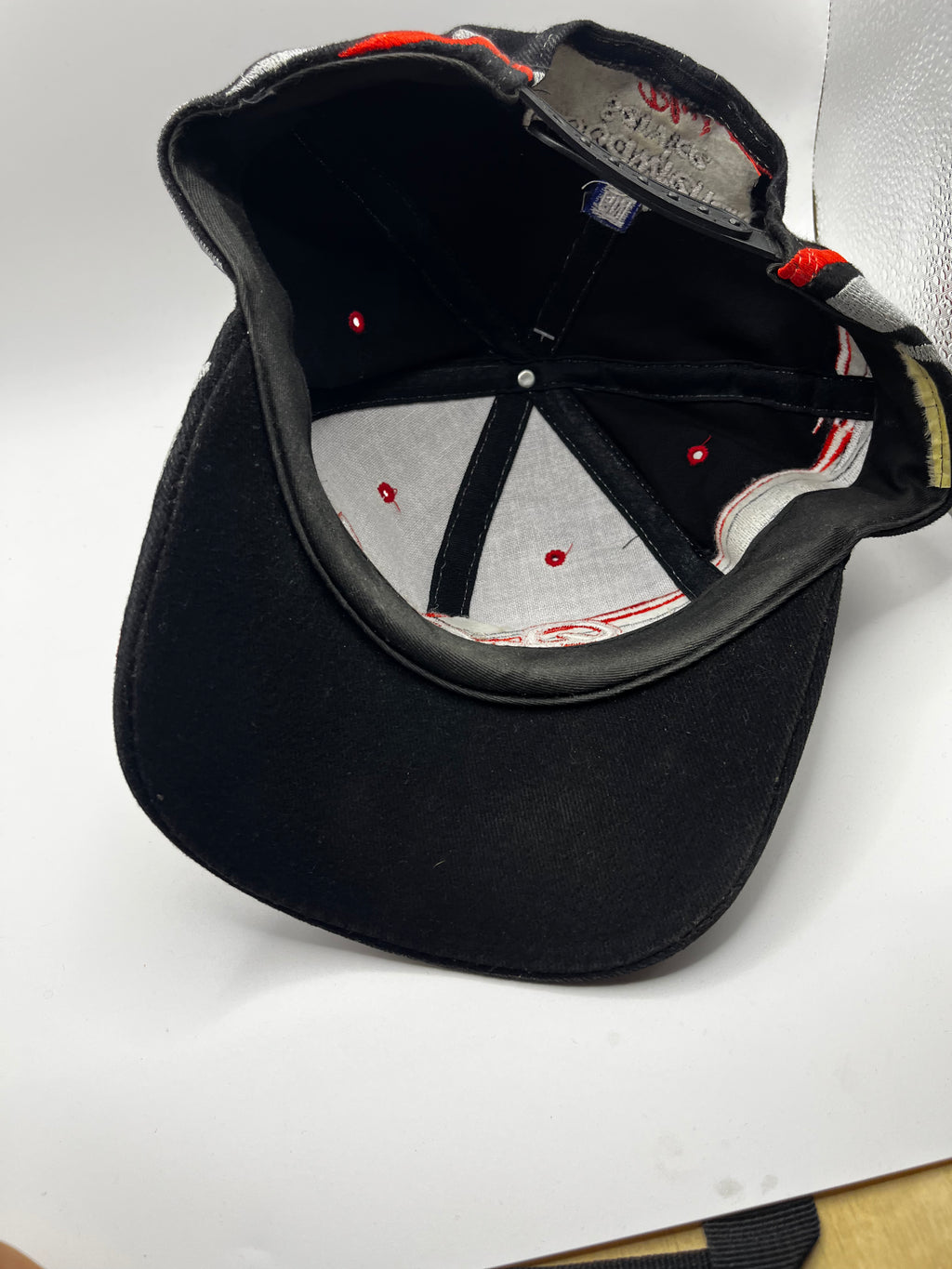 Vintage Dale Earnhardt Sr. 3 Embroidered 90's Black NASCAR Snapback Hat