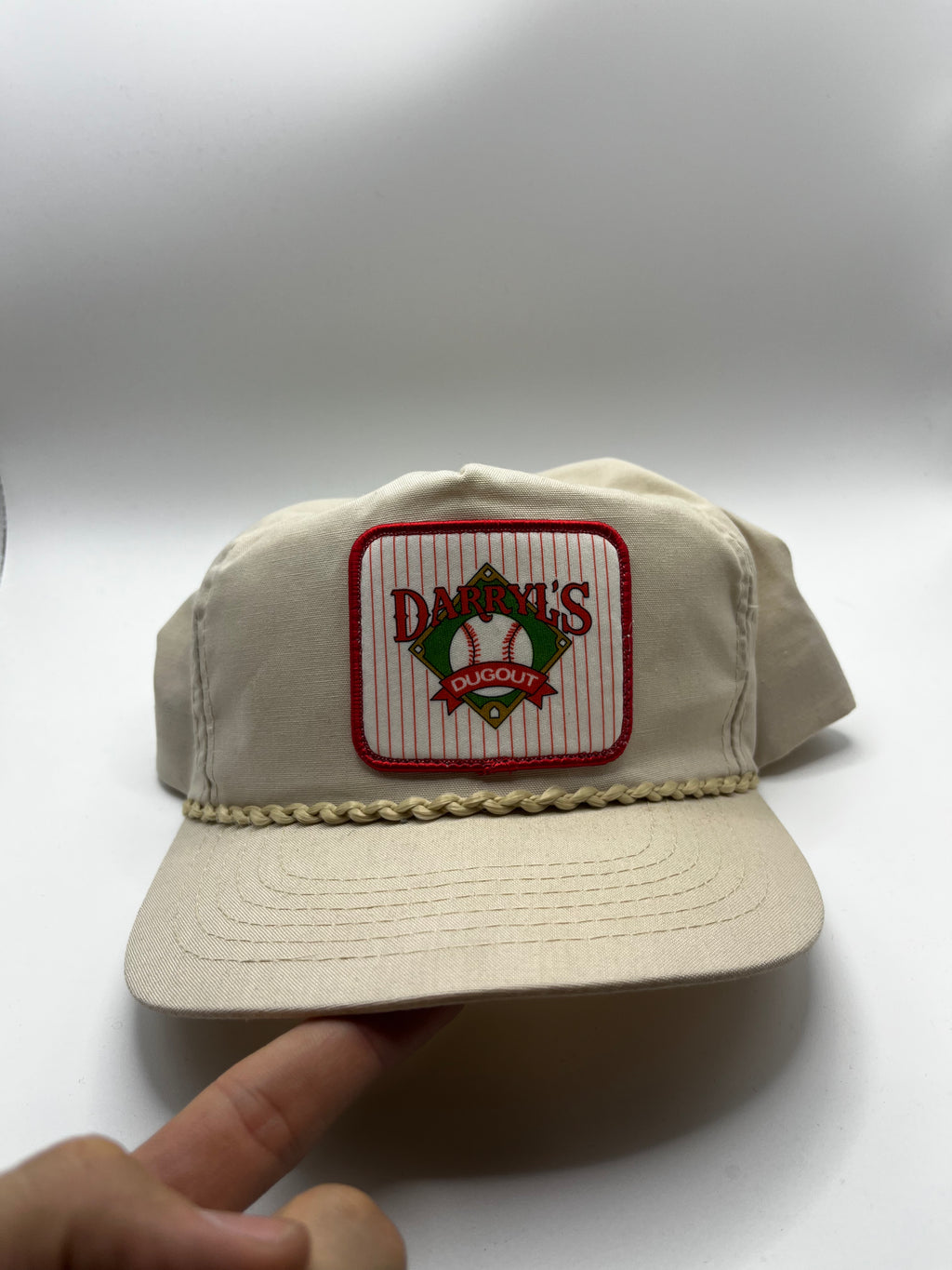 Vintage Darryl's Dugout Baseball Evansville, IN Restaurant Patch Rope Tan 90's Snapback Hat