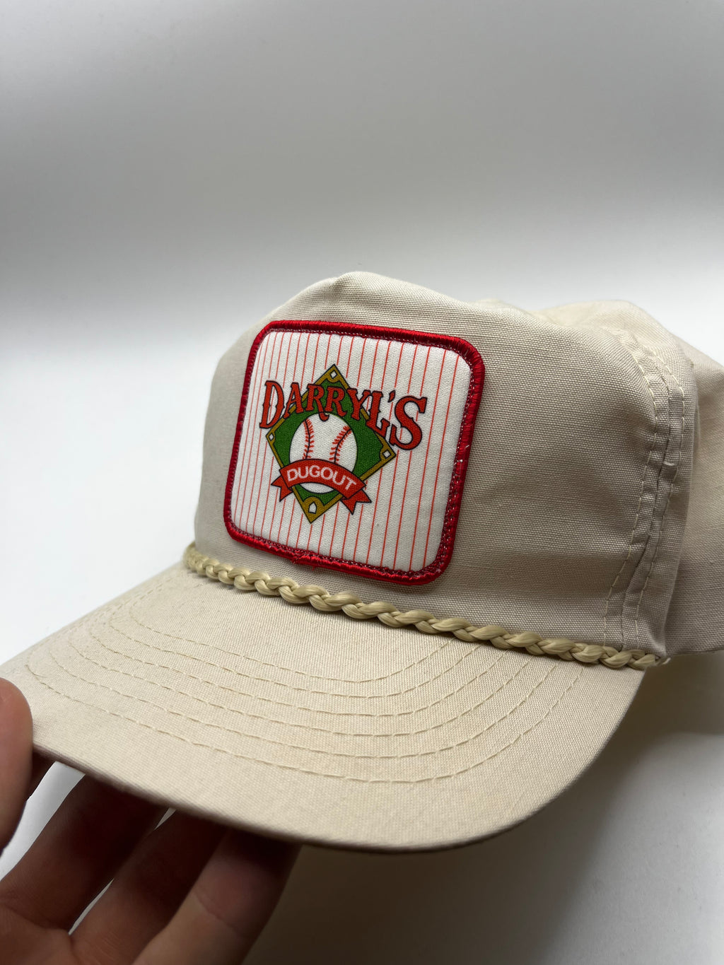 Vintage Darryl's Dugout Baseball Evansville, IN Restaurant Patch Rope Tan 90's Snapback Hat