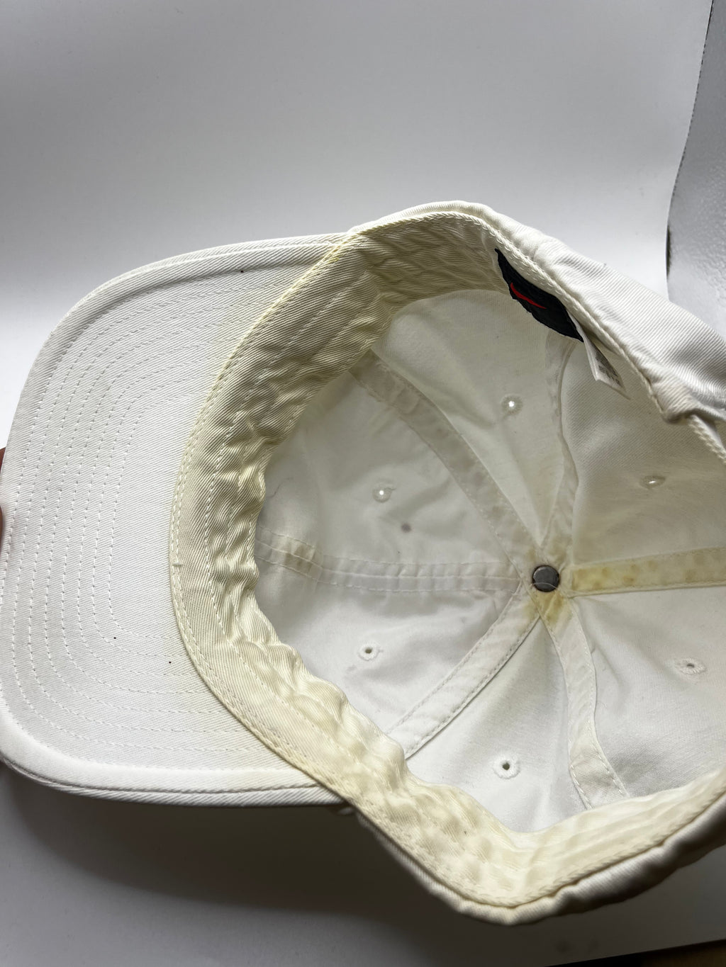 Vintage Nike Swoosh White Black Strapback Hat Y2K
