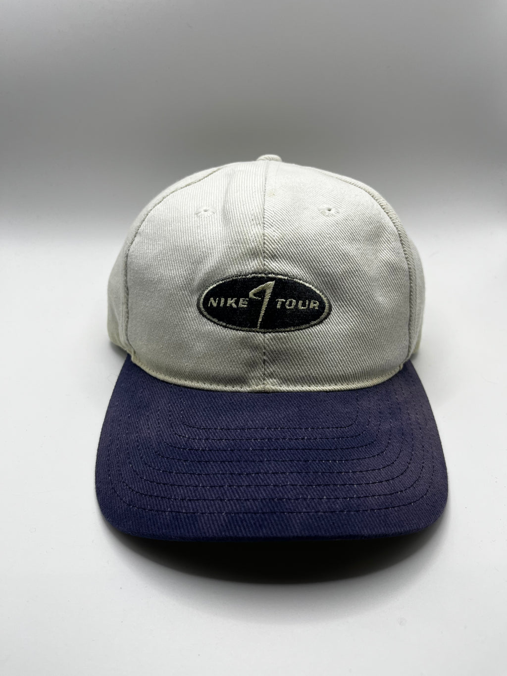 Vintage Nike Tour Golf Y2K Cream Navy Tiger Woods Hat
