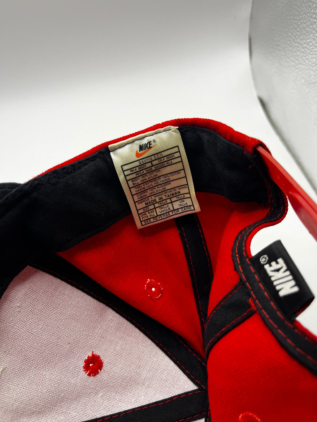 Vintage Nike Youth Red Navy Swoosh Y2K Snapback Hat