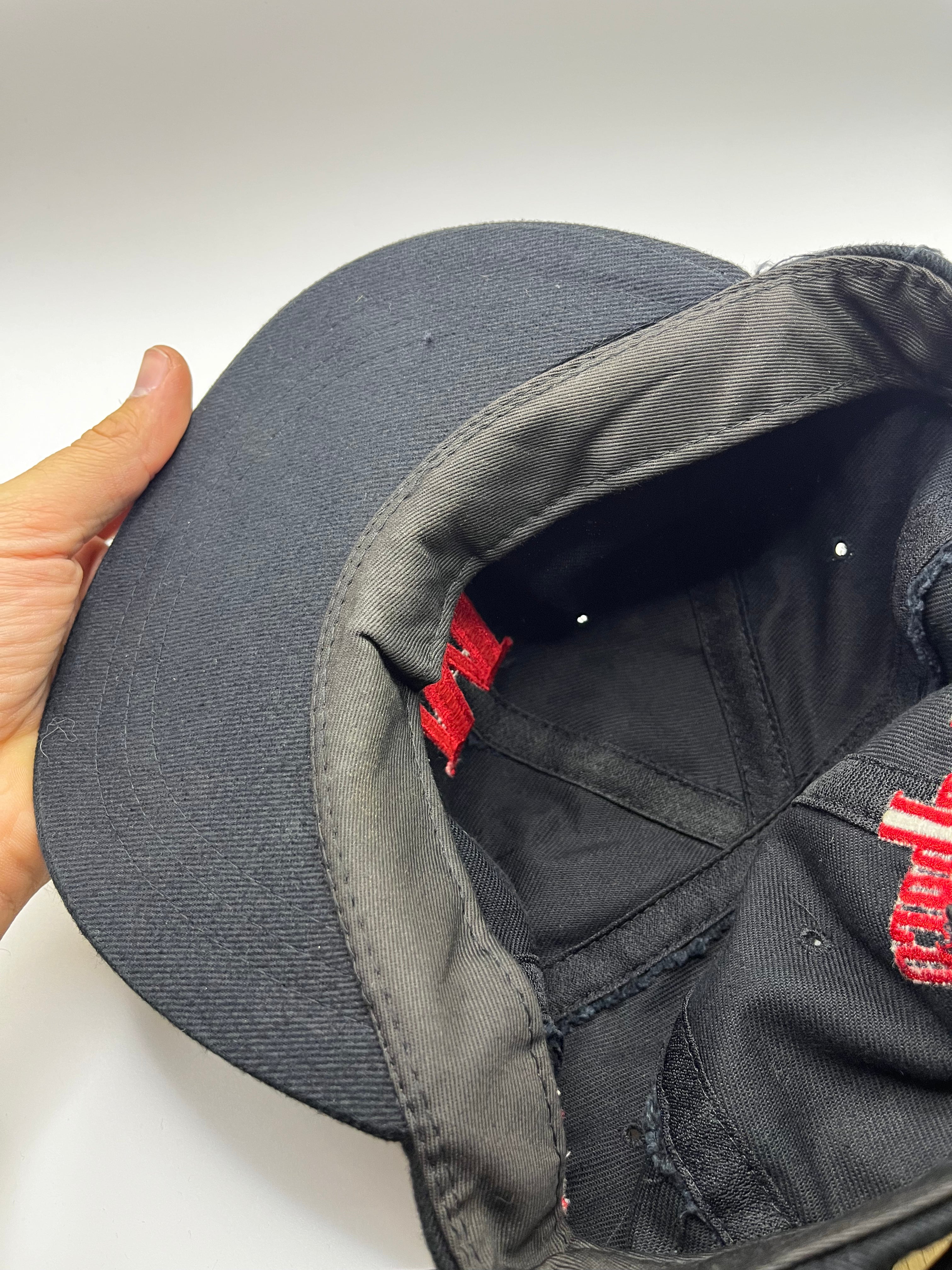 Vintage Marlboro Cigerettes Advertising M Cowboy Black Strapback Hat