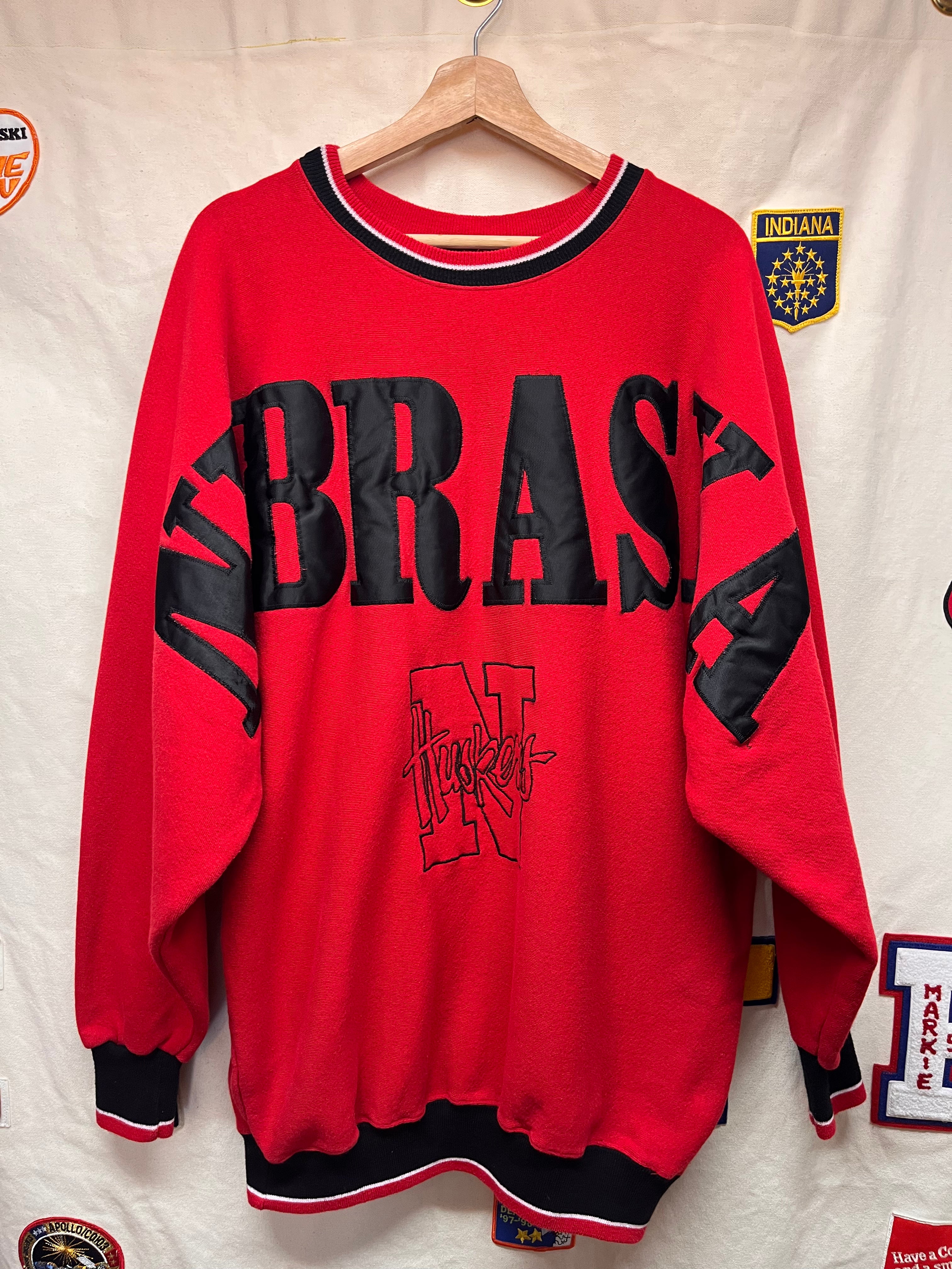 Vintage University of Nebraska Huskers Legends Spellout Crewneck Sweatshirt: XL