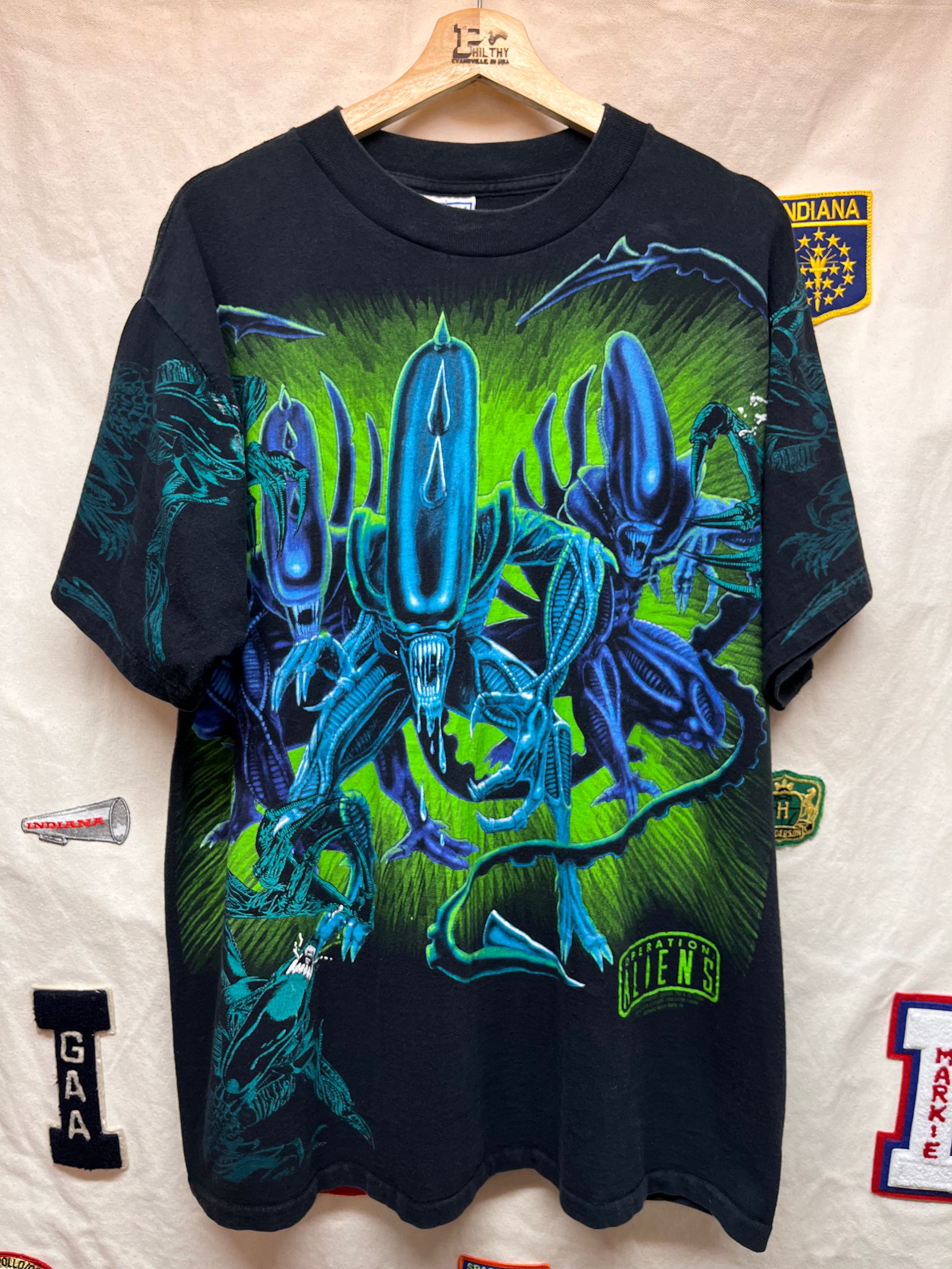 Vintage Alien Vs. Predator Operation Aliens Fox 1993 TV Show All Over Print T-Shirt: XL