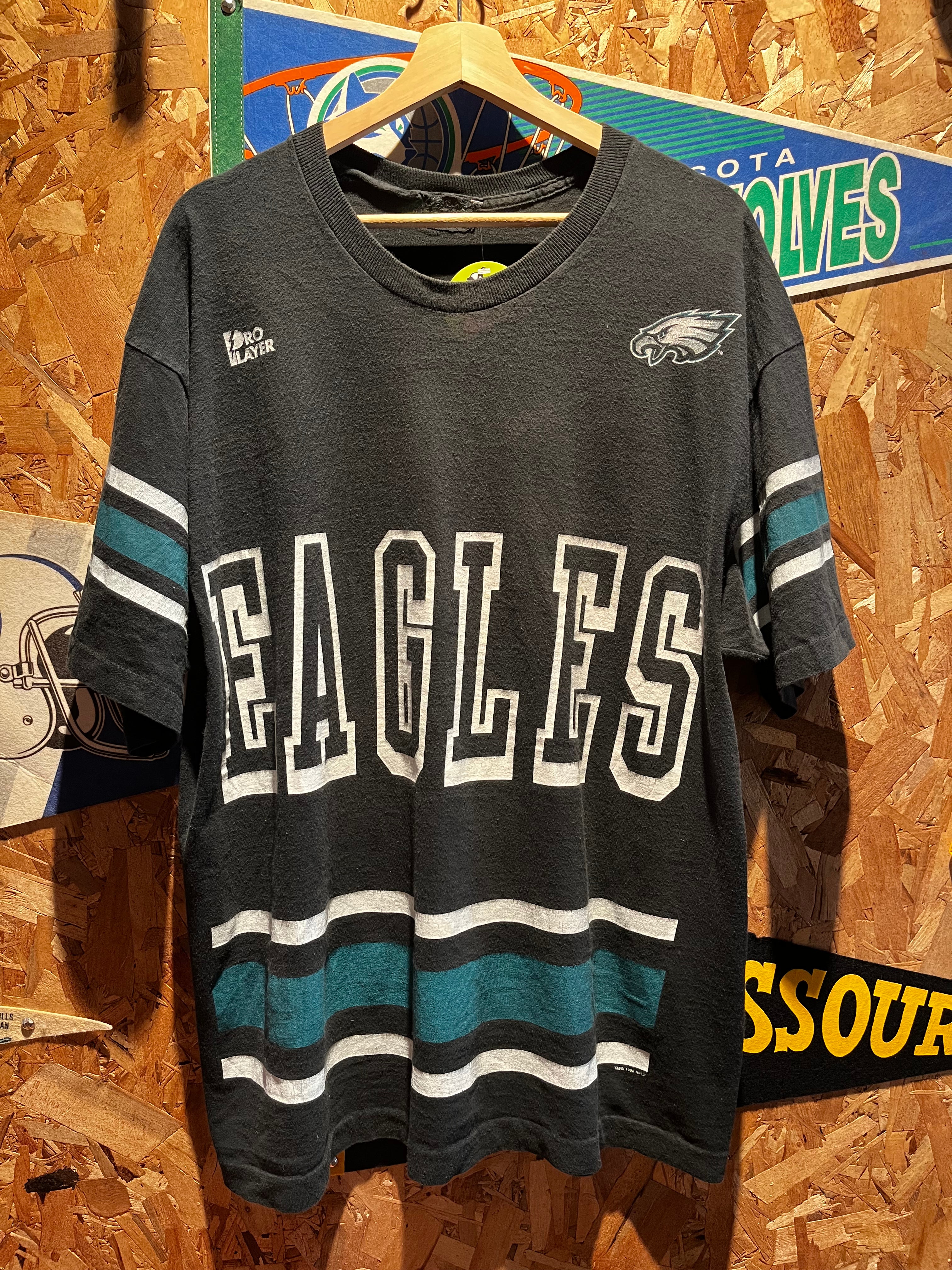 Vintage Philadelphia Eagles NFL Pro Player 1996 All Over Print Black T-Shirt: XXL