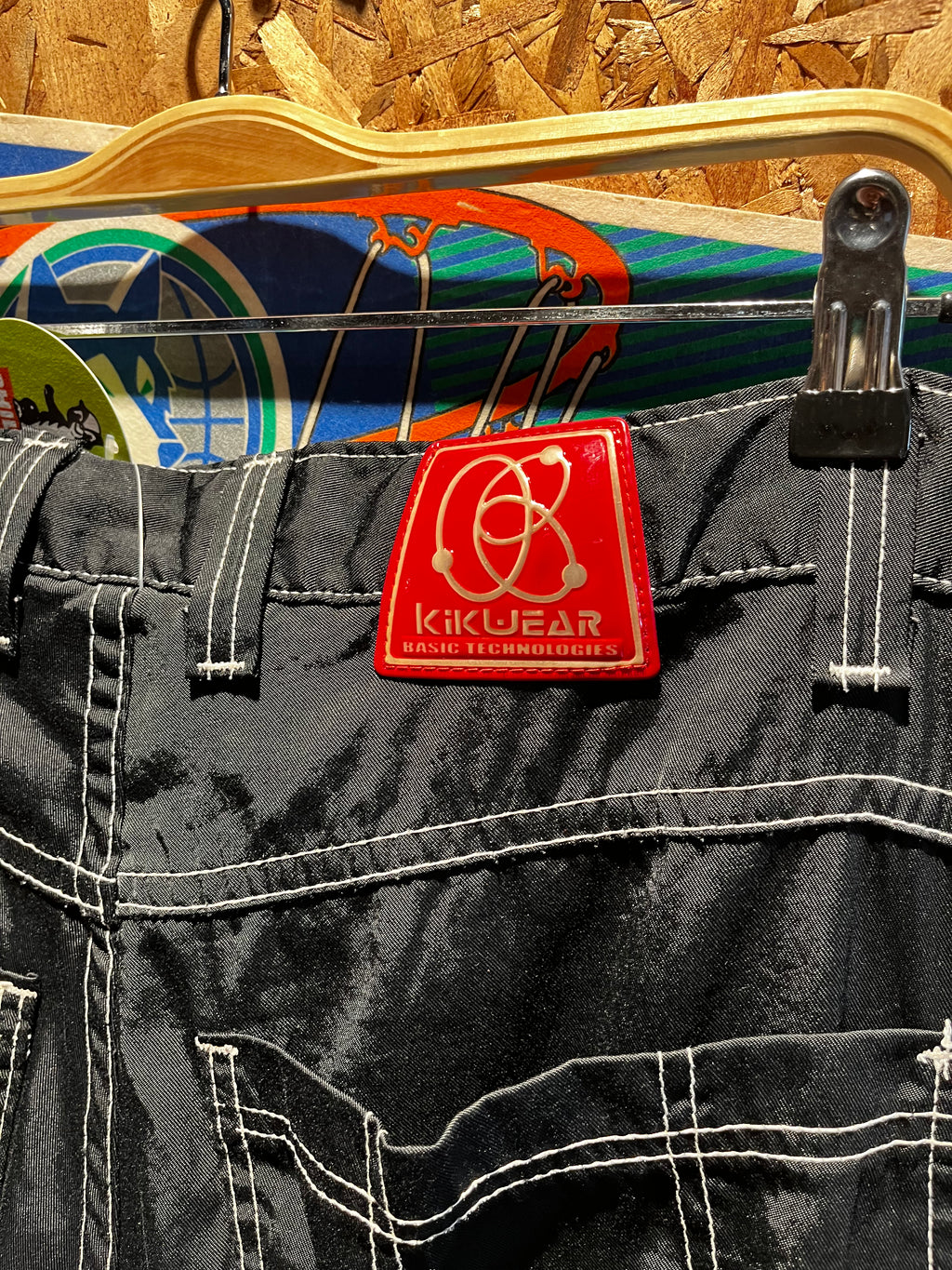 Vintage Kikwear Black Cargo Nylon Y2K Baggy Rave Pants: 33x32