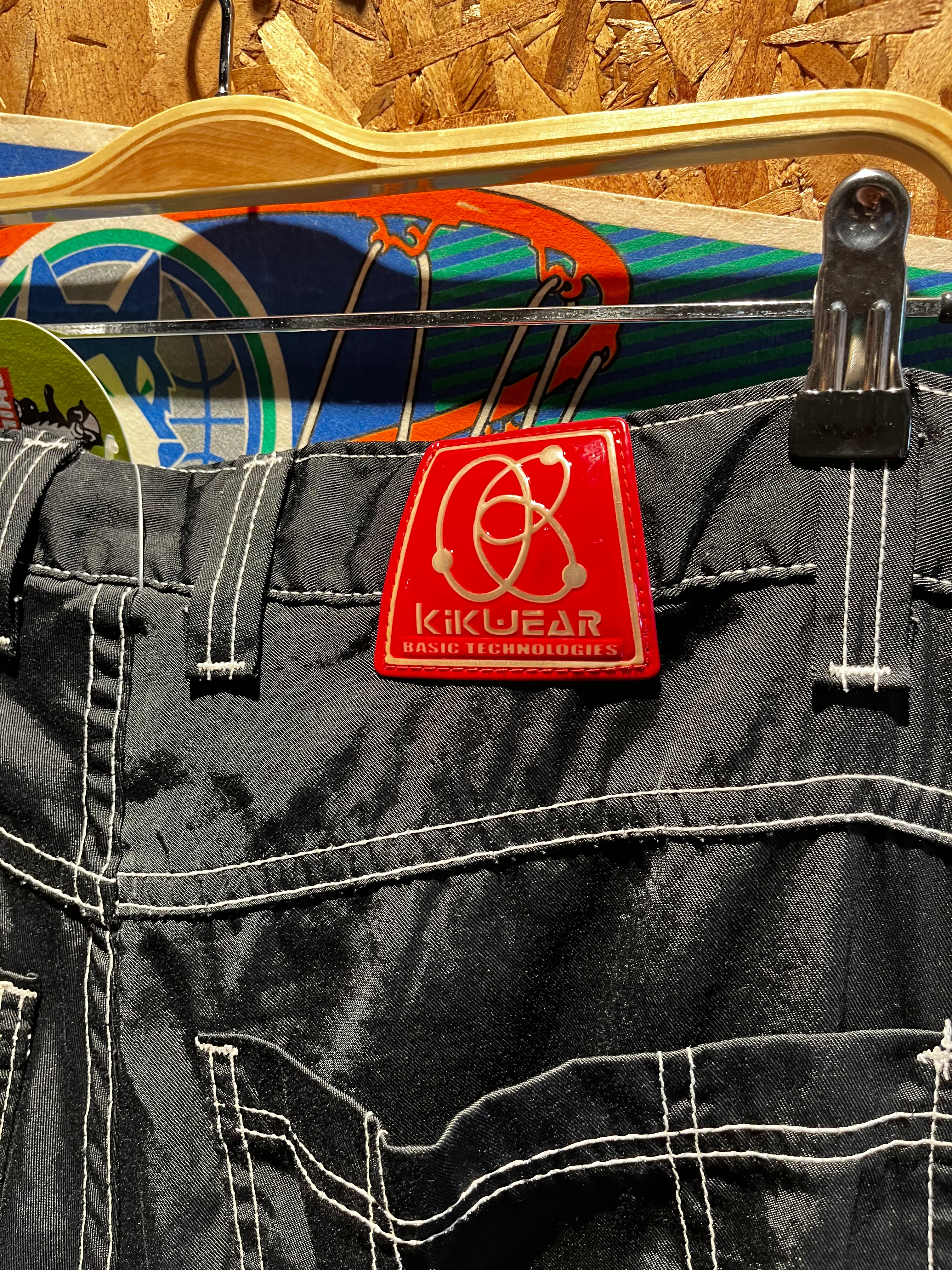 Vintage Kikwear Black Cargo Nylon Y2K Baggy Rave Pants: 33x32
