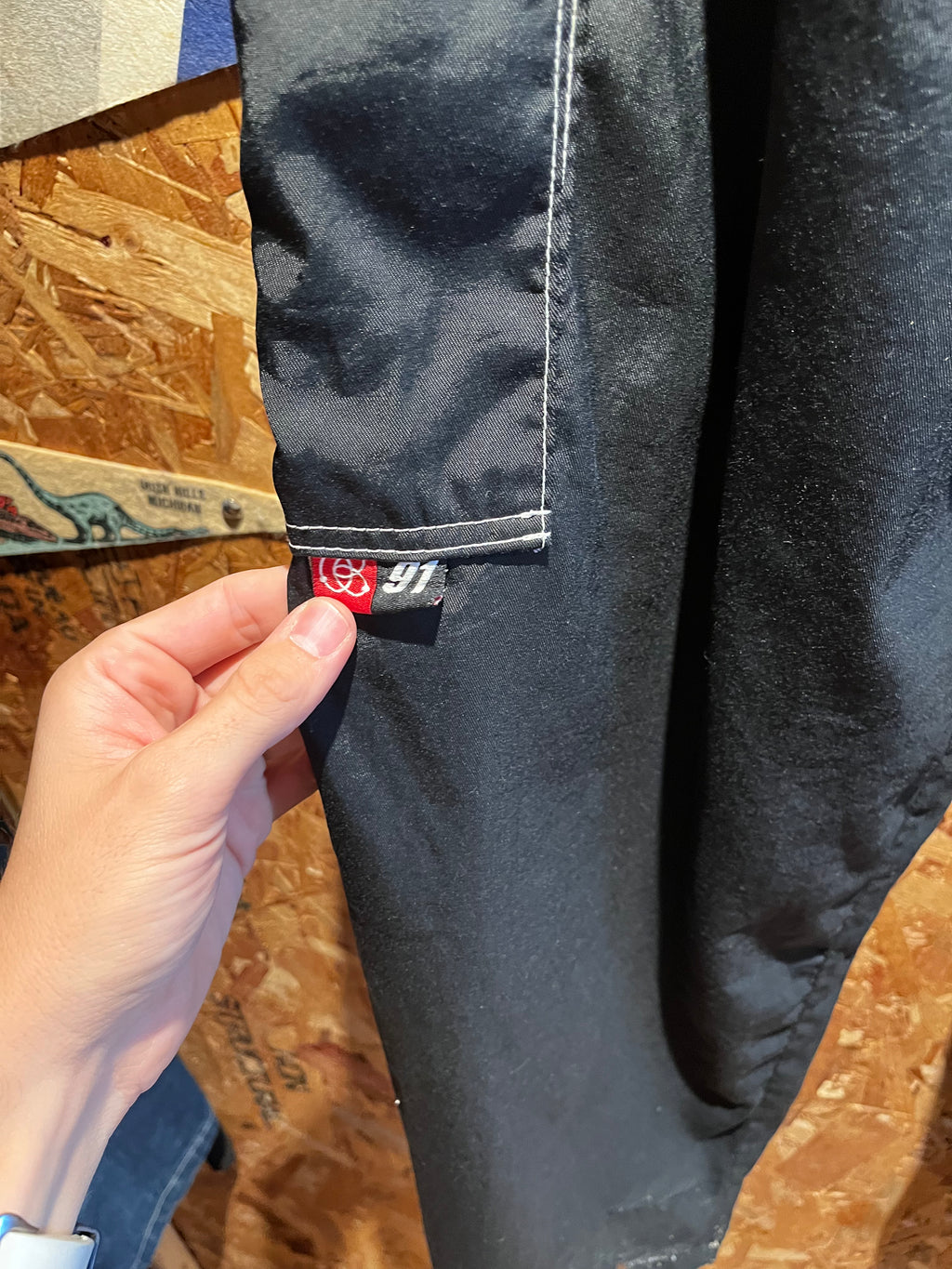 Vintage Kikwear Black Cargo Nylon Y2K Baggy Rave Pants: 33x32