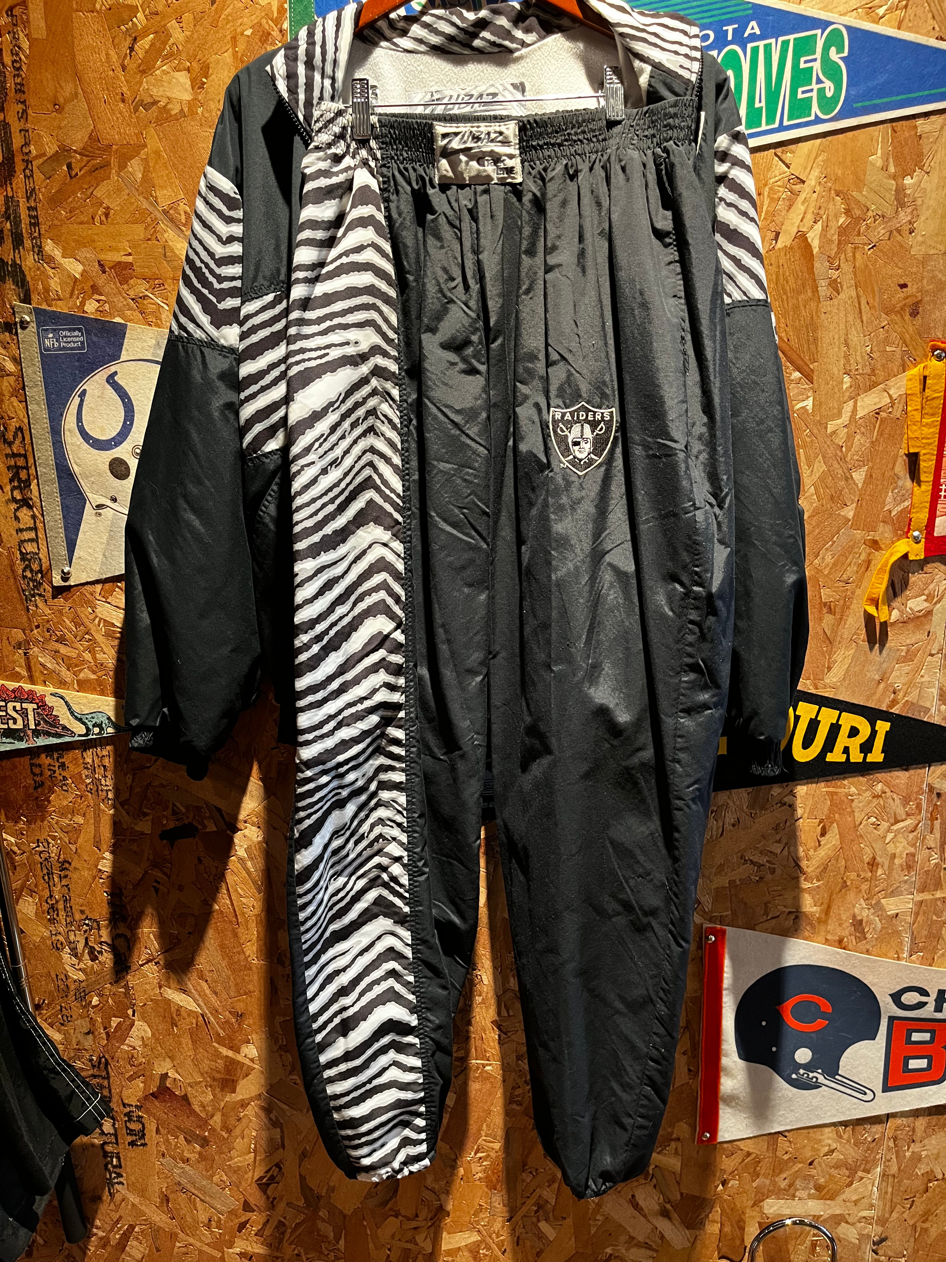 Vintage Zubaz Chalk Line Raiders NFL Jacket Pants Windbreaker Set 90's: Large