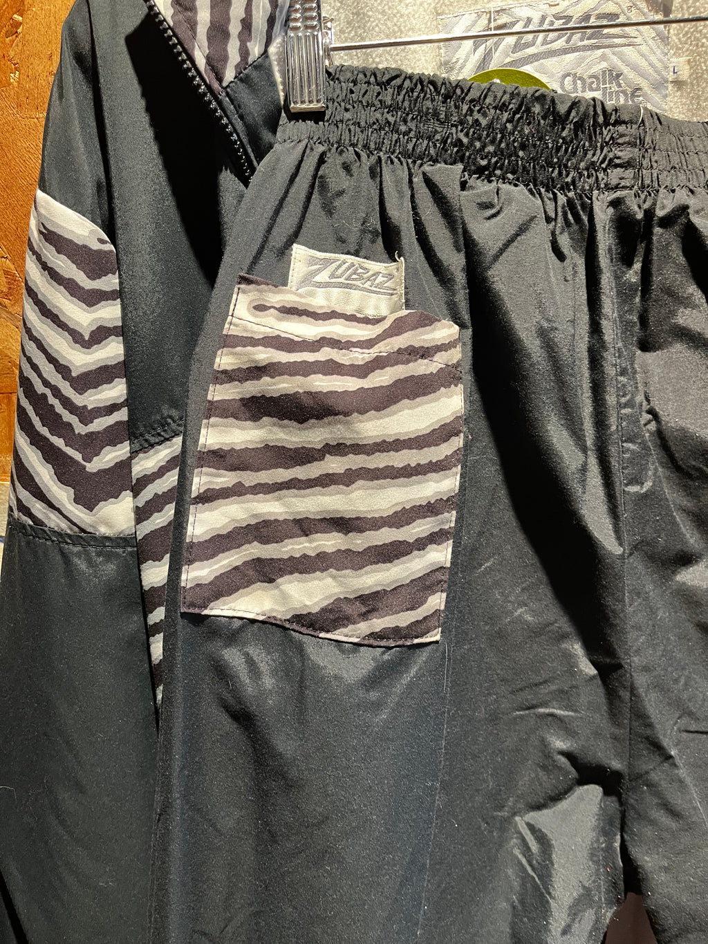 Vintage Zubaz Chalk Line Raiders NFL Jacket Pants Windbreaker Set 90's: Large