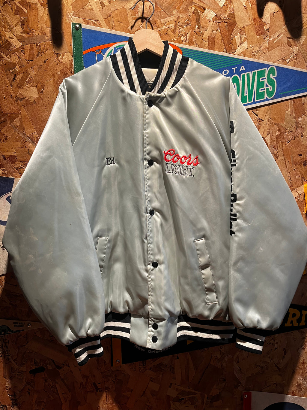 Vintage Coors Light The Silver Bullet Beer All Star Rock N Roll Band Embroidered 90's Satin Jacket: XL
