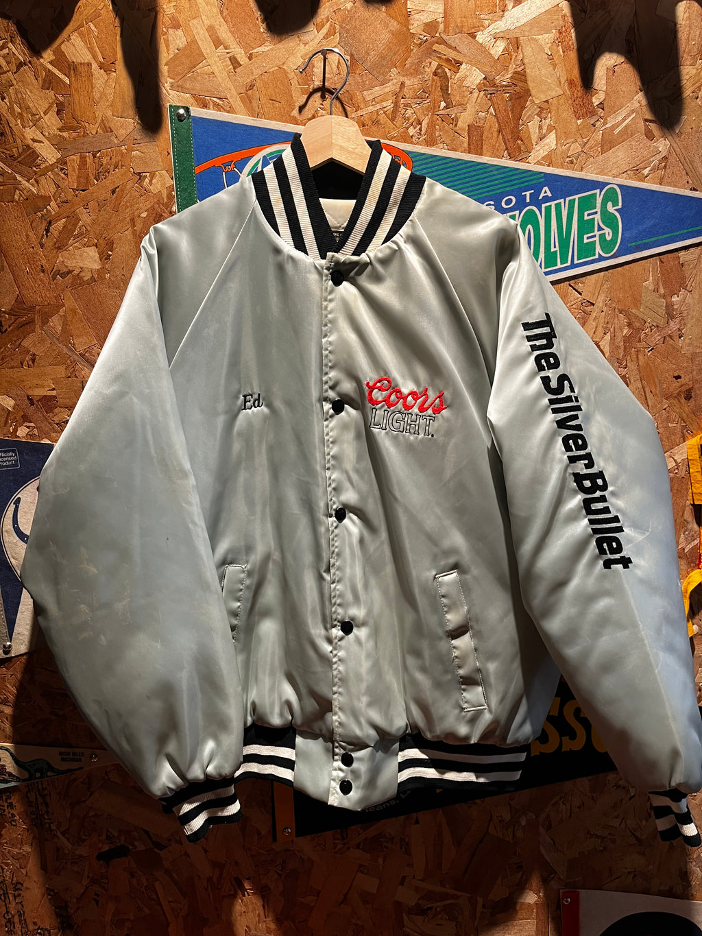 Vintage Coors Light The Silver Bullet Beer All Star Rock N Roll Band Embroidered 90's Satin Jacket: XL