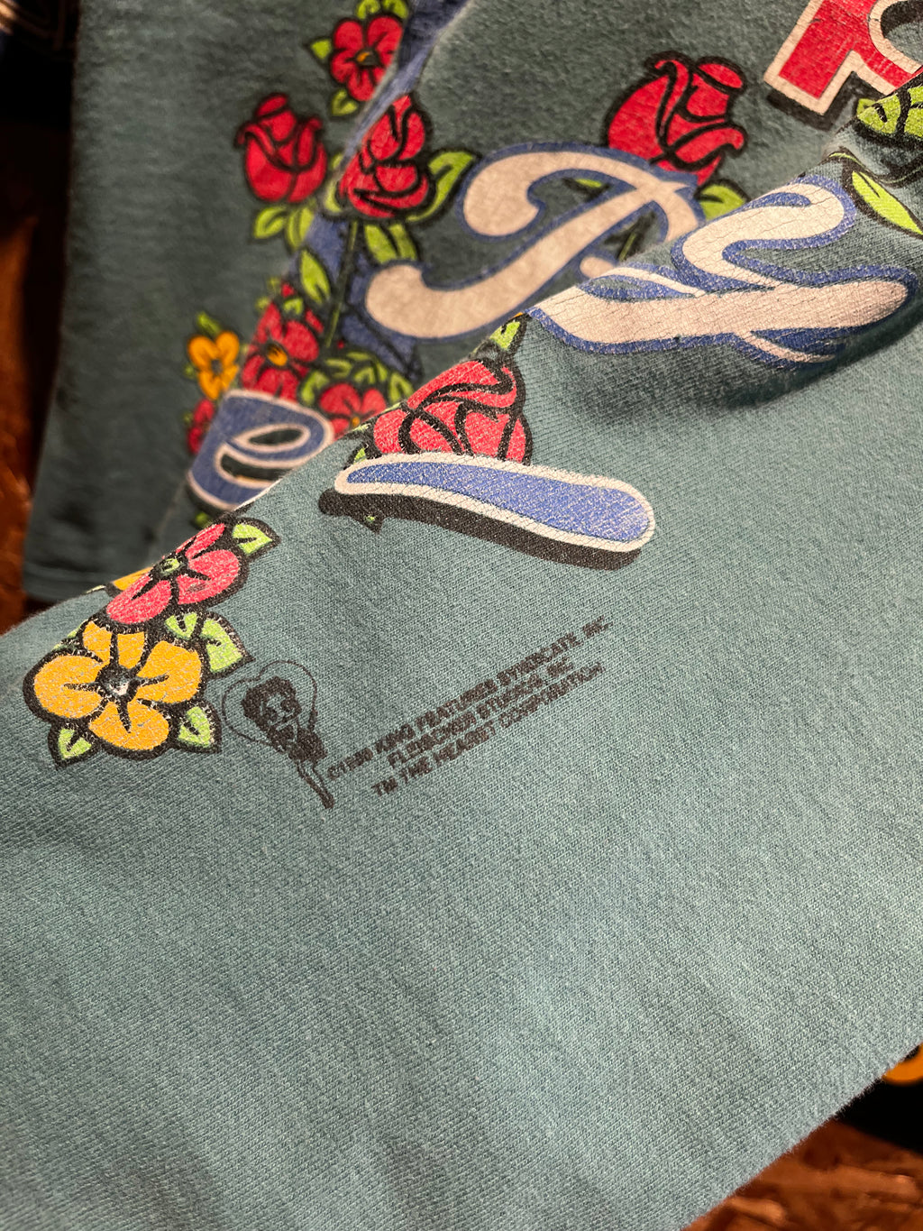 Vintage Betty Boop Baby Yeah! Flowers Freeze Cartoon Teal T-Shirt: Large