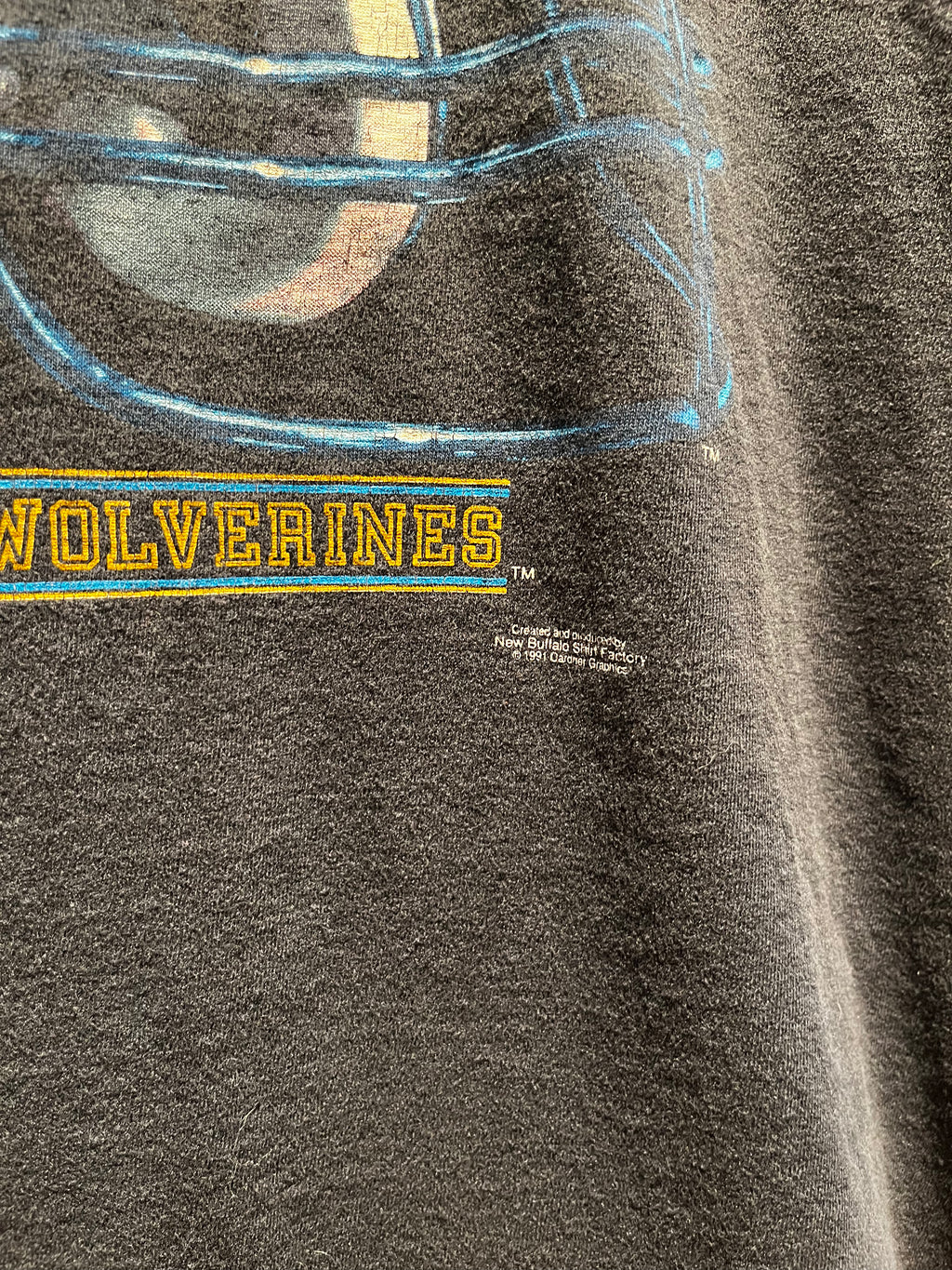 Vintage University of Michigan Wolverines Salem College Football Helmet Black T-Shirt: XL