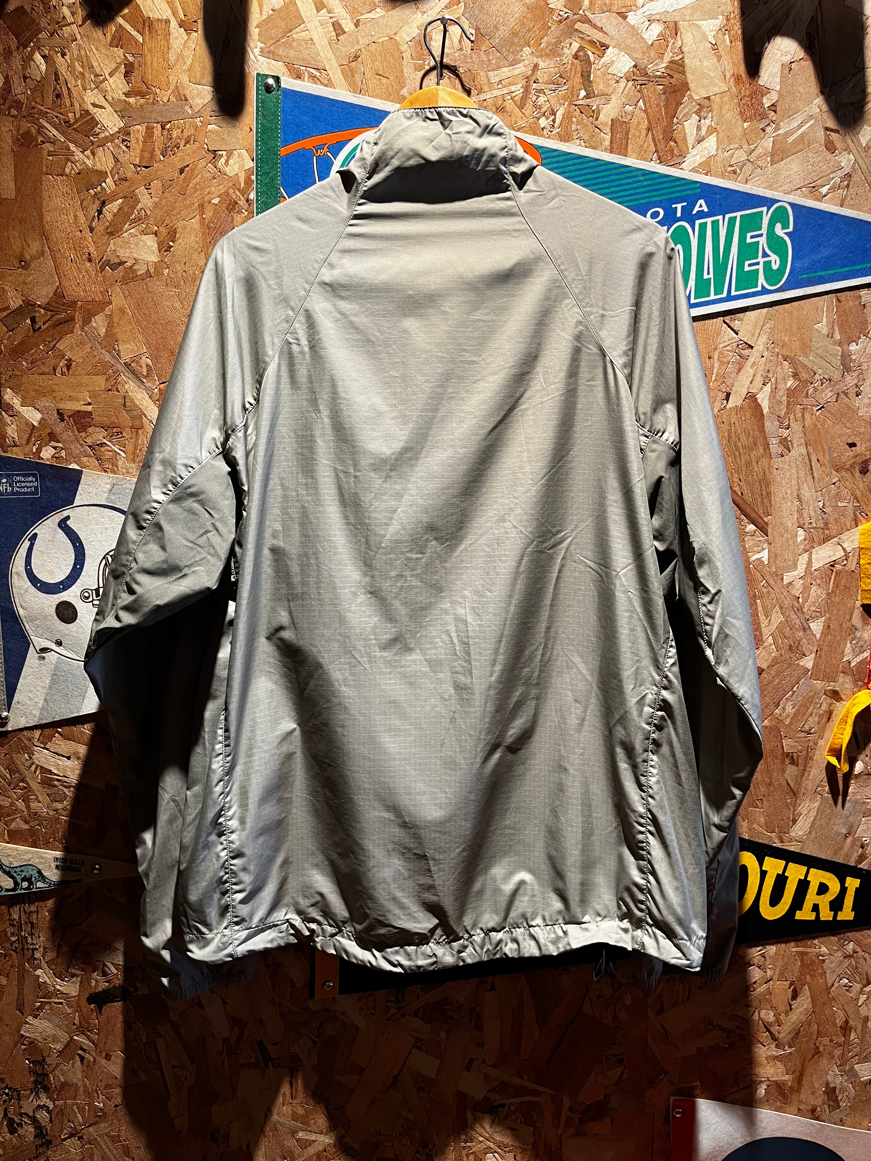 Patagonia Tan Windbreaker Lightweight Ripstop Jacket: XL
