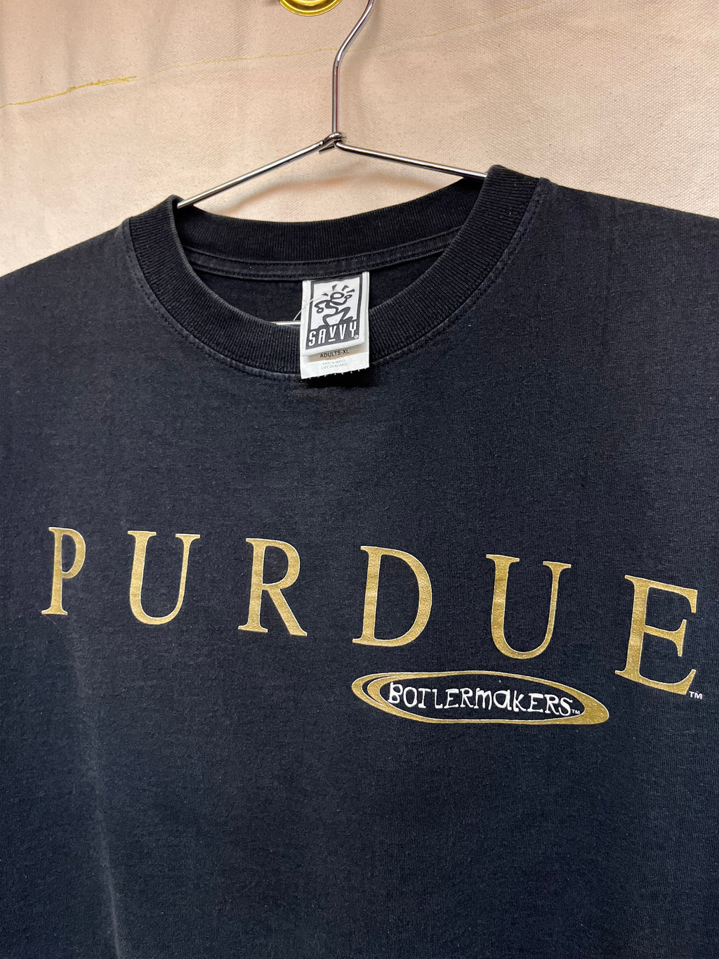 Vintage Purdue University Boilermakers Savvy Black T-Shirt: XL