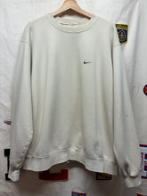 Load image into Gallery viewer, Vintage 90&#39;s Nike beige crewneck: XL
