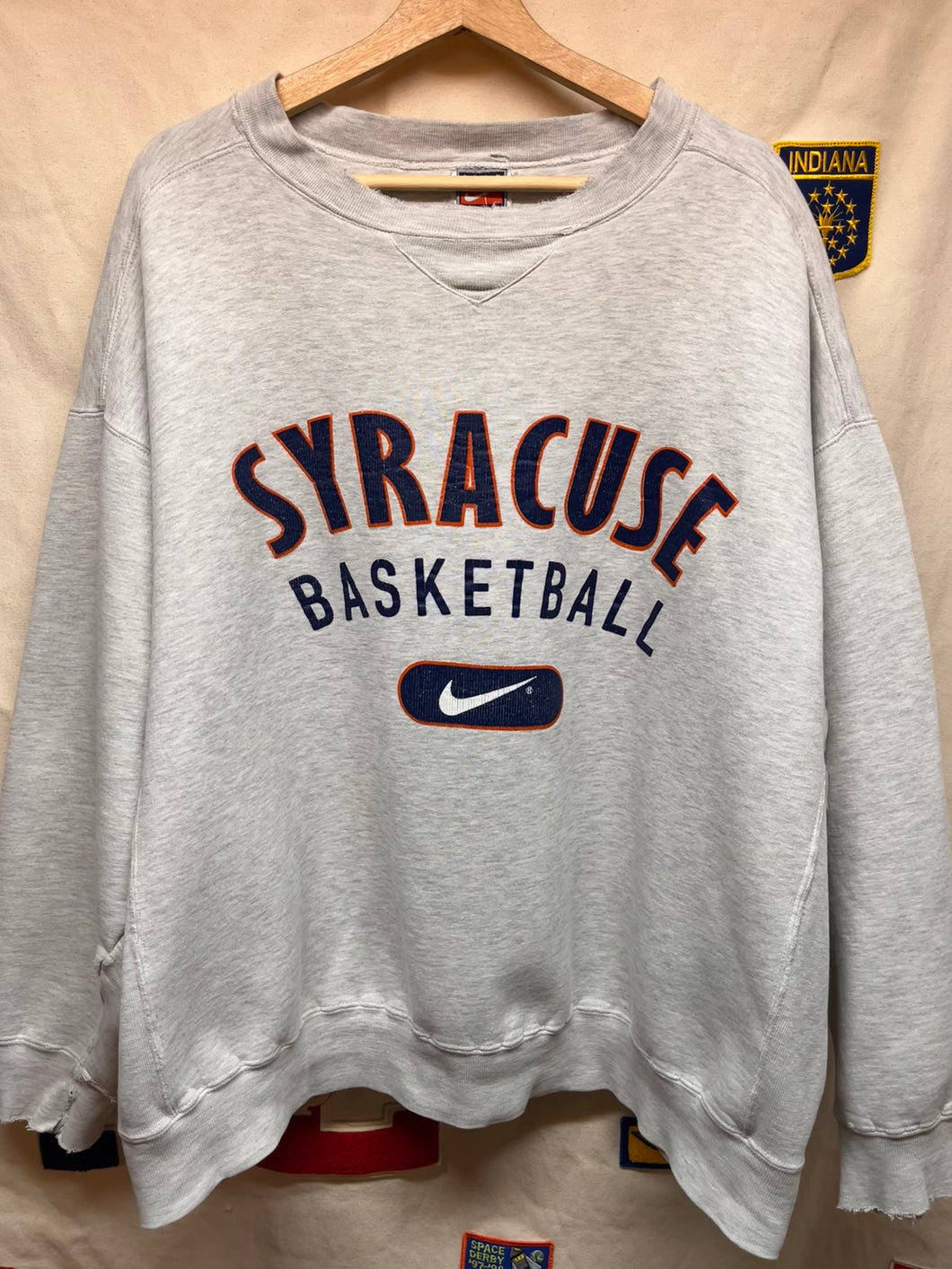 Vintage Syracuse University Basketball Nike Team Y2K Grey Crewneck Sweatshirt: XXL