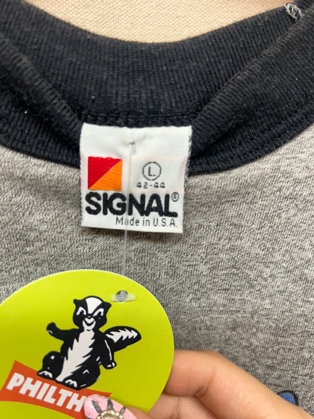 Vintage Mötley Crüe American Raglan 1987 "Girls Girls Girls" Band Tour T-Shirt: Large