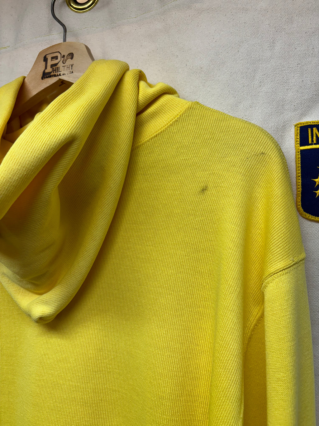 Vintage Russell Athletic USA Yellow Blank 80s Sweatshirt Hoodie: Large