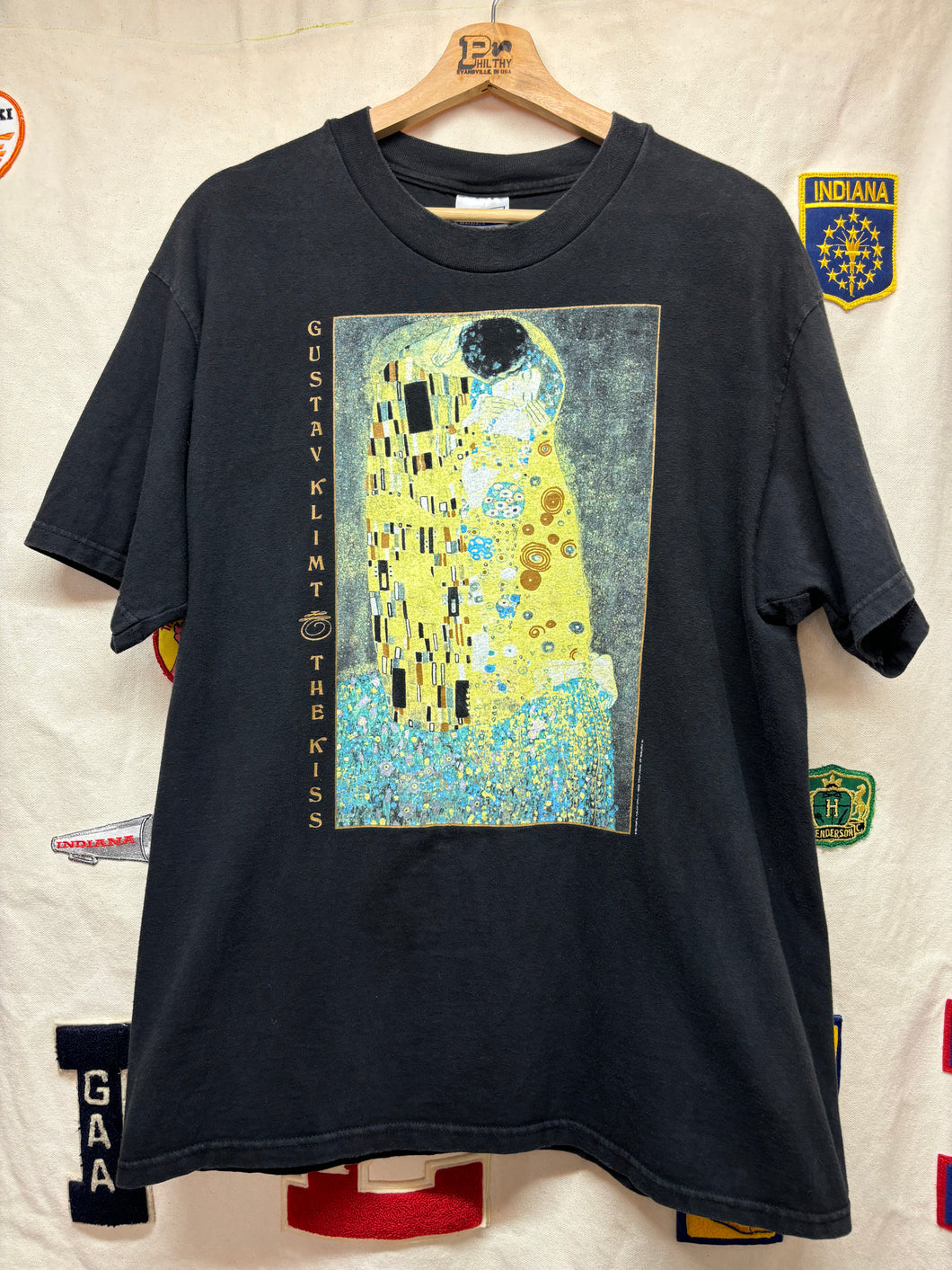 Vintage Gustav Klimt the Kiss Art 1993 Black T-Shirt: Large