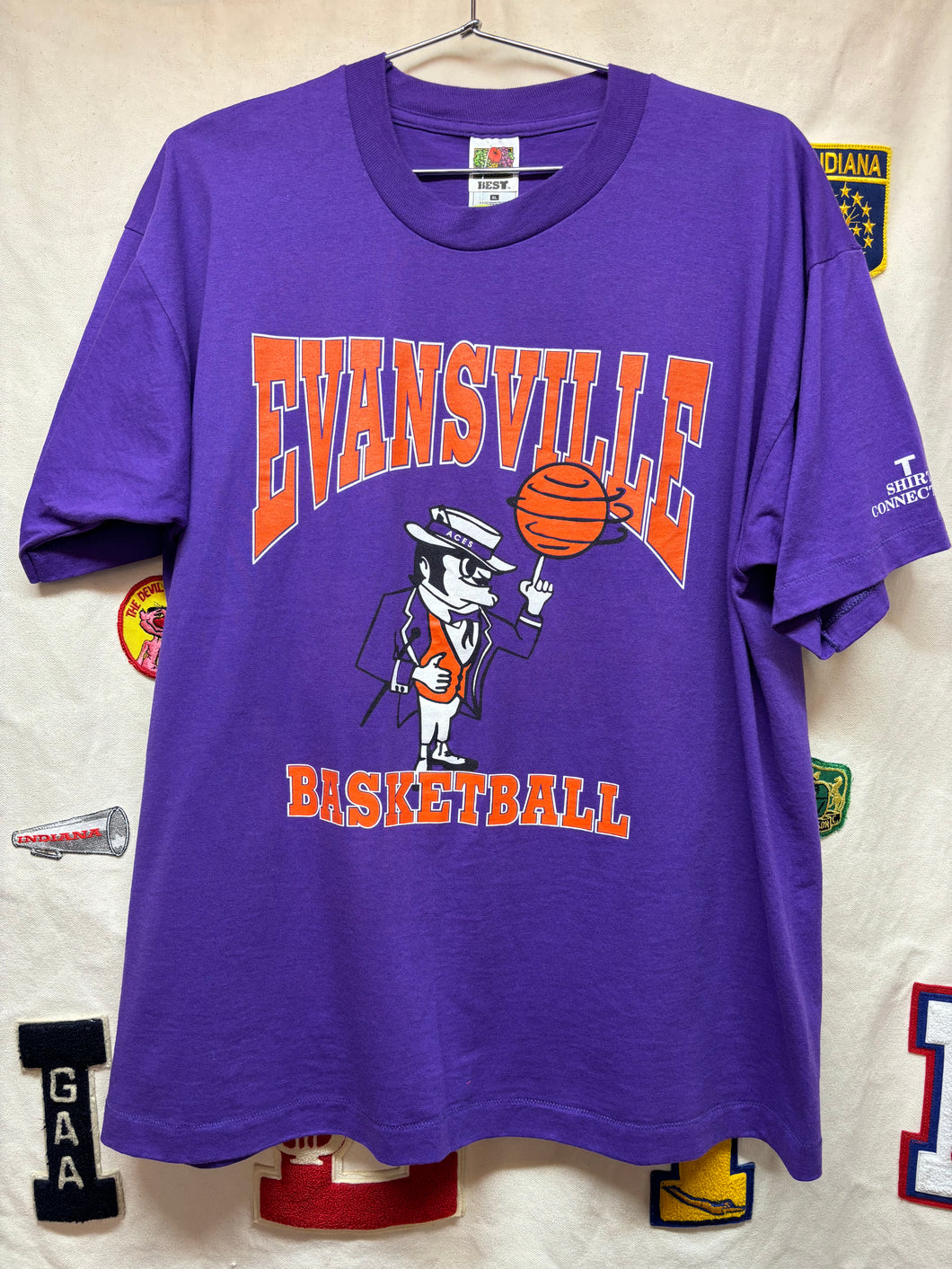 Vintage University of Evansville Aces Basketball Purple Pack UE T-Shirt: XL