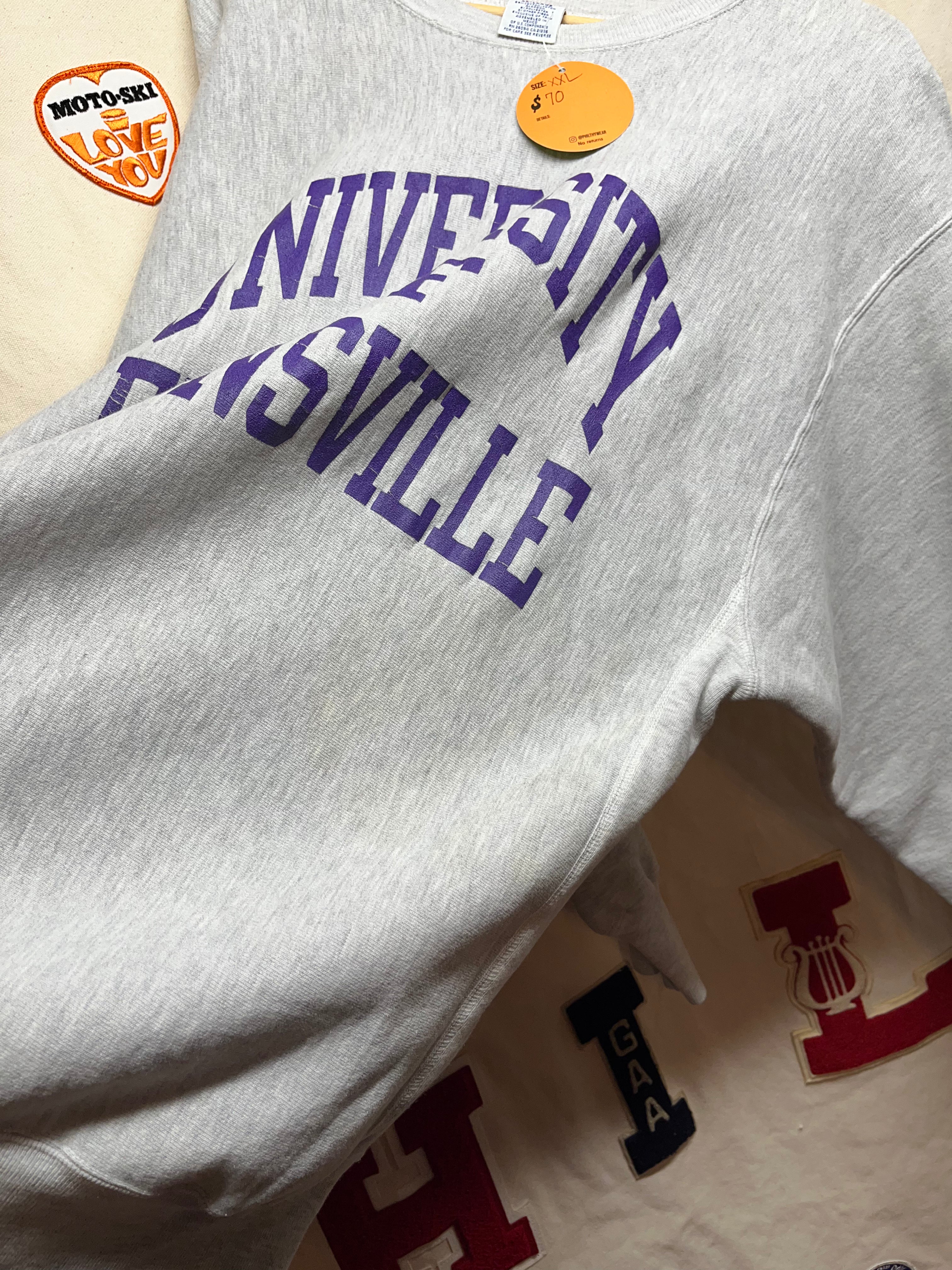Vintage University of Evansville Aces Champion Reverse Weave Grey Sweatshirt: XXL
