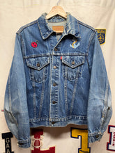 Load image into Gallery viewer, Vintage Levi&#39;s Embroidered Distressed 1970&#39;s Trucker Jacket: Small/Medium 40
