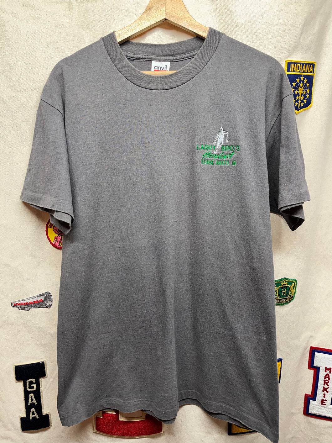 Vintage Larry Birds Homecourt Hotel Restaurant Grey Embroidered T-Shirt: Large