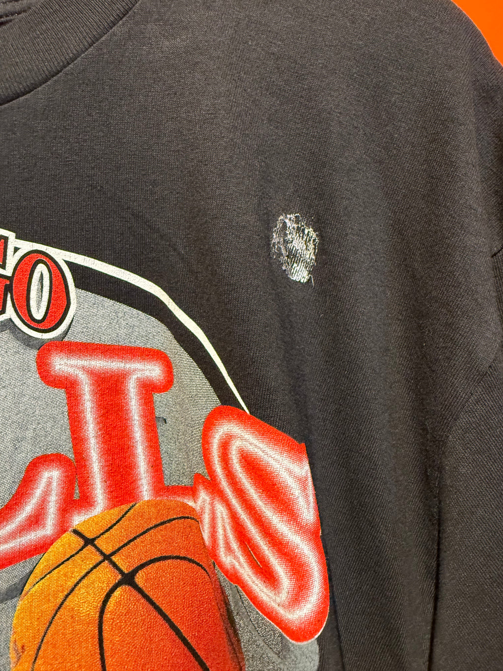 Vintage 1998 Chicago Bulls NBA Champions T-Shirt: XL