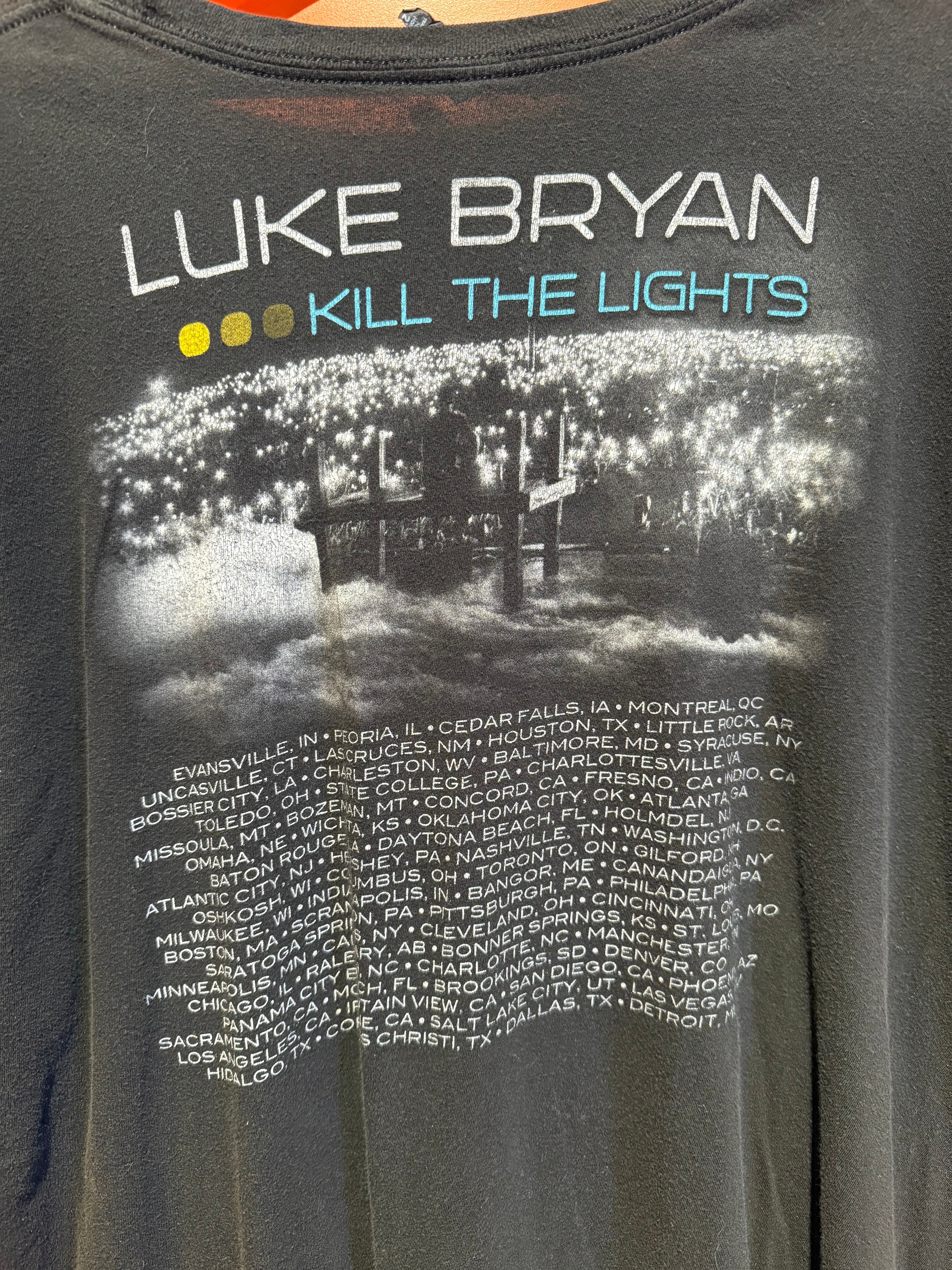 Vintage 2016 Luke Bryan Kill The Lights Tour T-Shirt: XXL