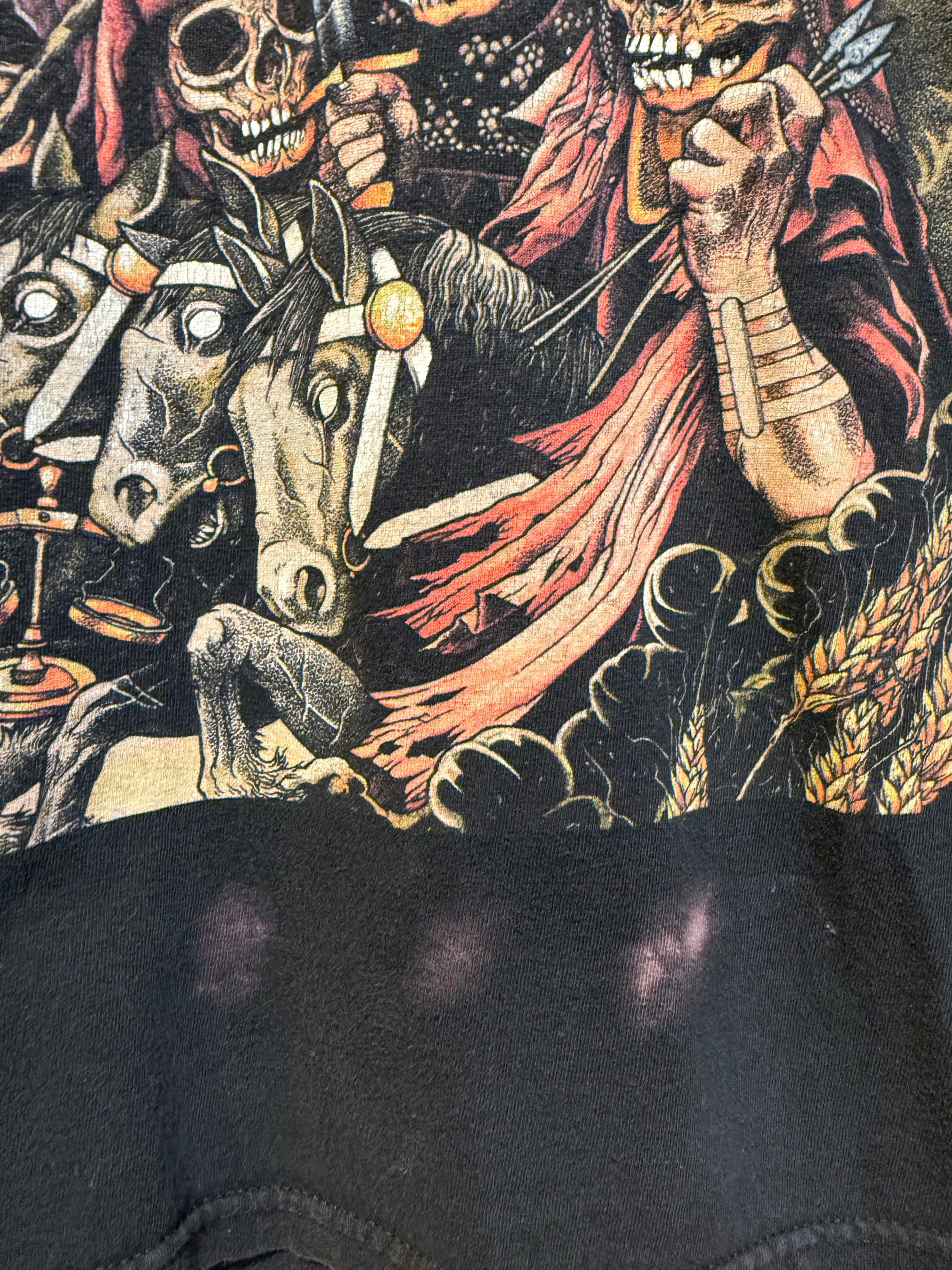 Vintage Metallica Graphic T-Shirt: Medium