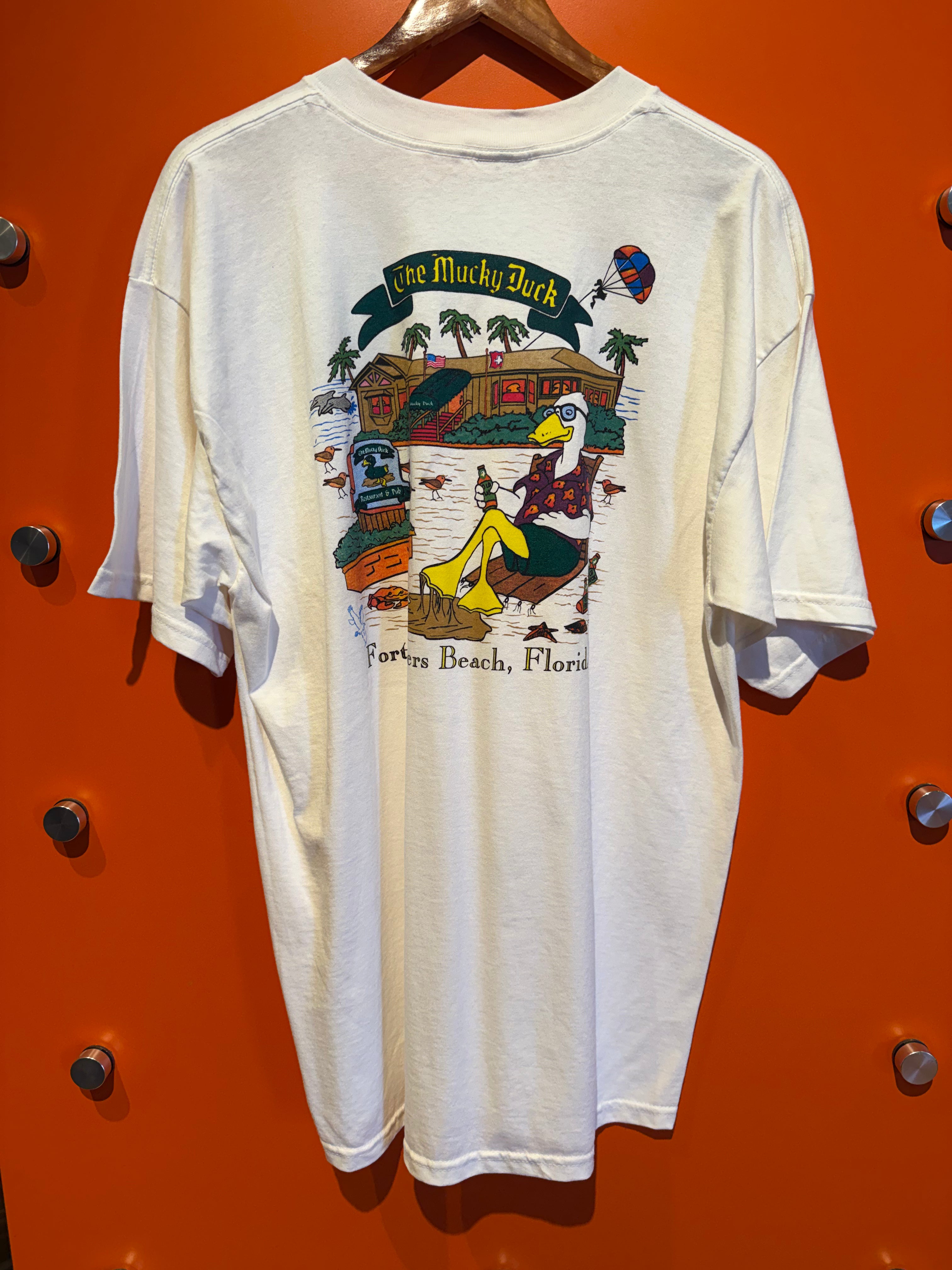 Vintage Mucky Duck Fort Myers Beach Florida T-Shirt: XL